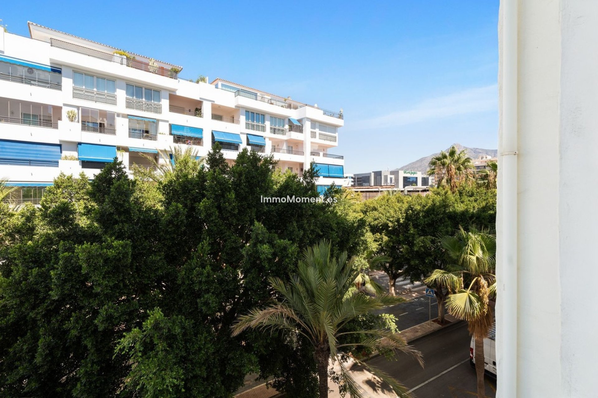 Resale - Apartment - Marbella - Puerto Banús