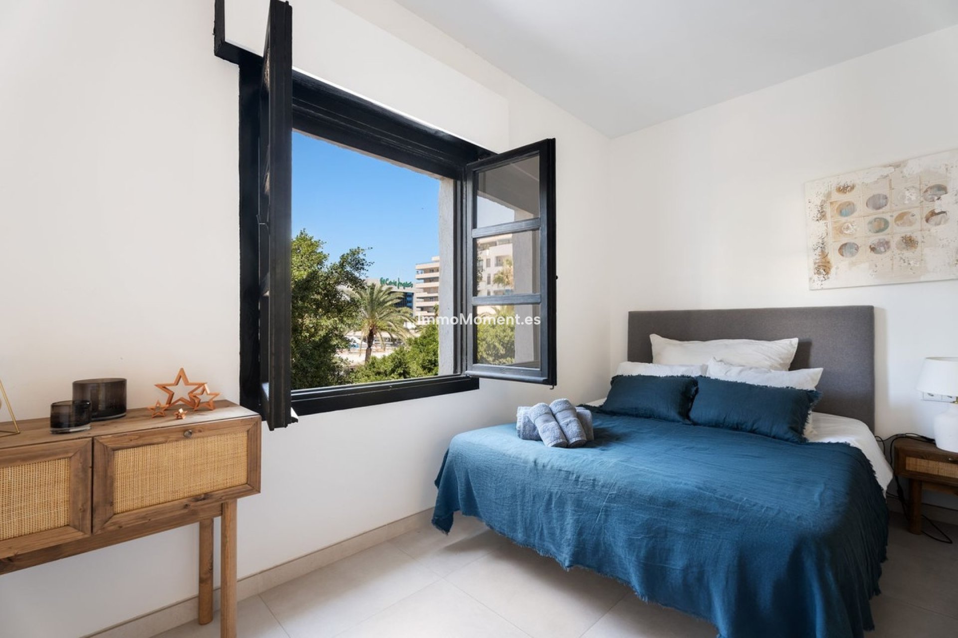 Resale - Apartment - Marbella - Puerto Banús