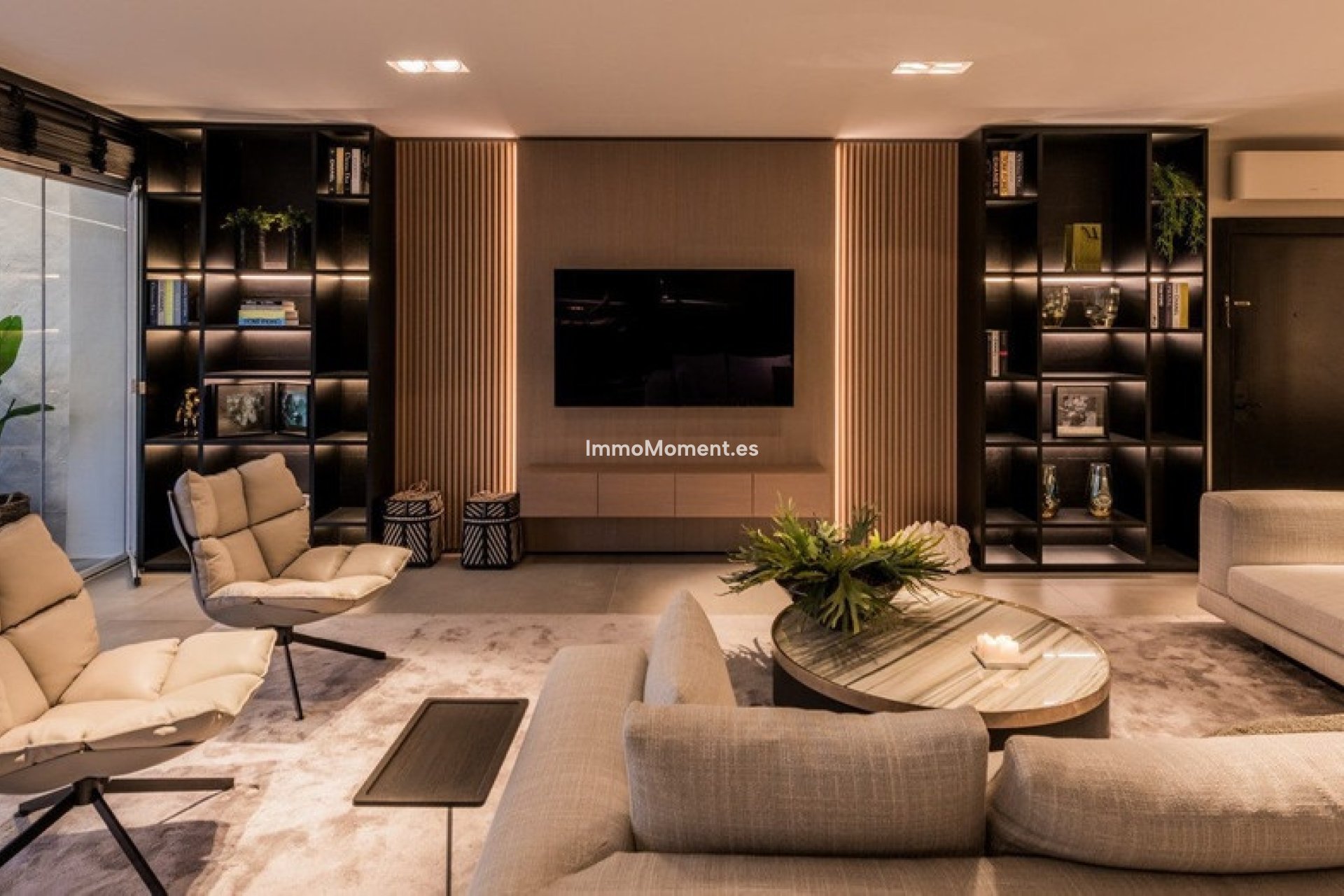 Resale - Apartment - Marbella - Puerto Banús