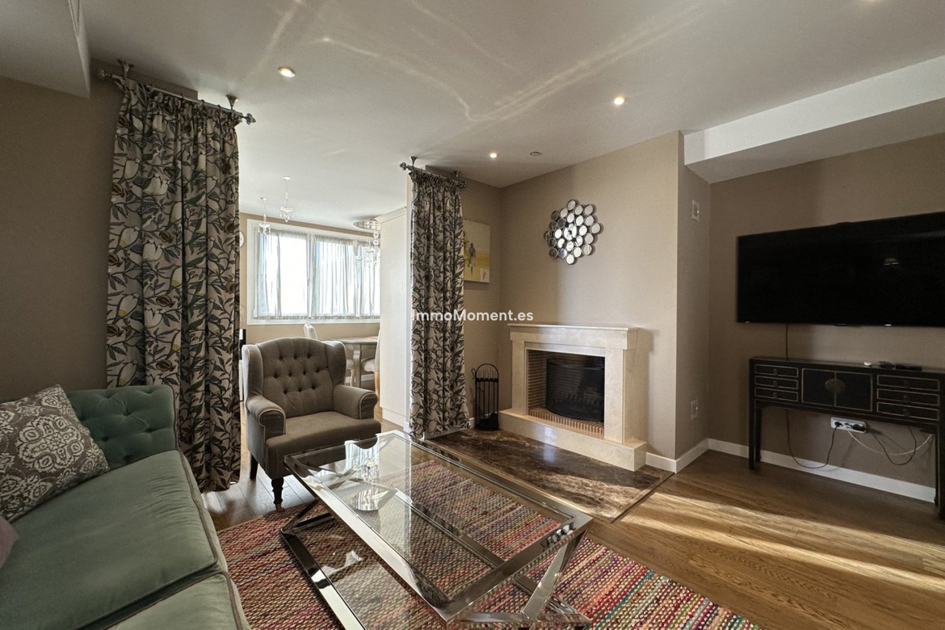 Resale - Apartment - Marbella - Puerto Banús