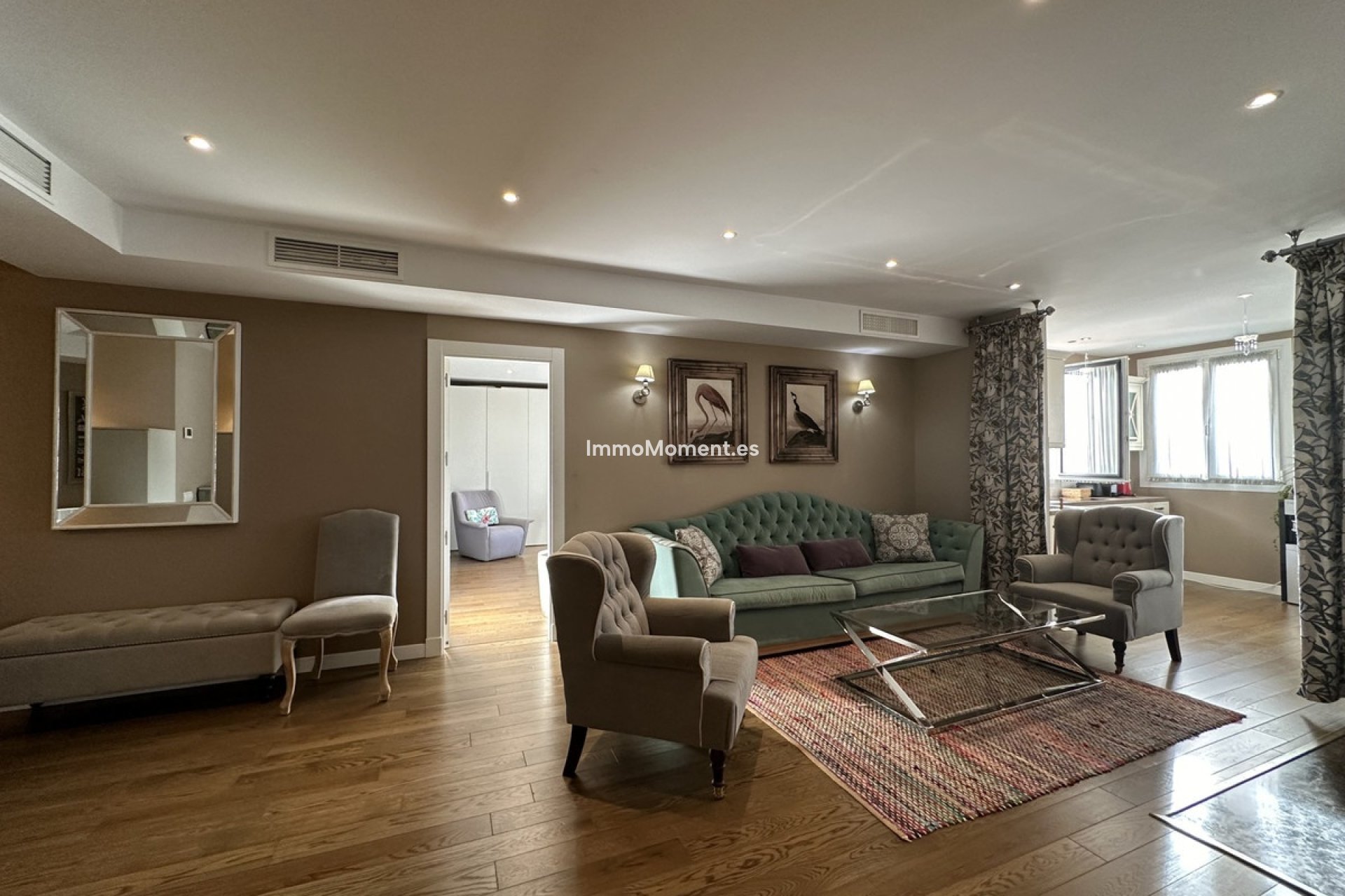 Resale - Apartment - Marbella - Puerto Banús