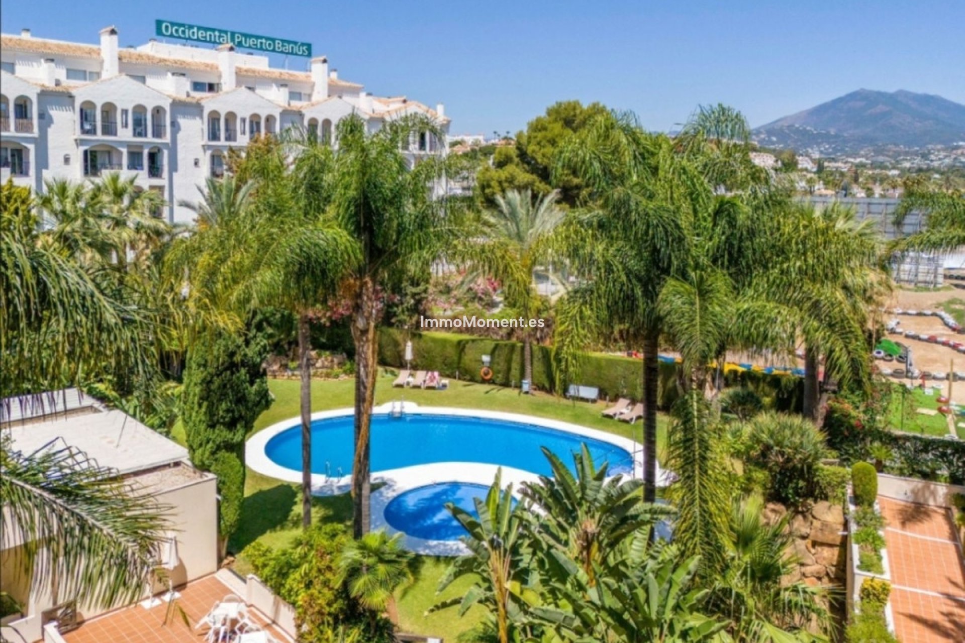 Resale - Apartment - Marbella - Puerto Banús