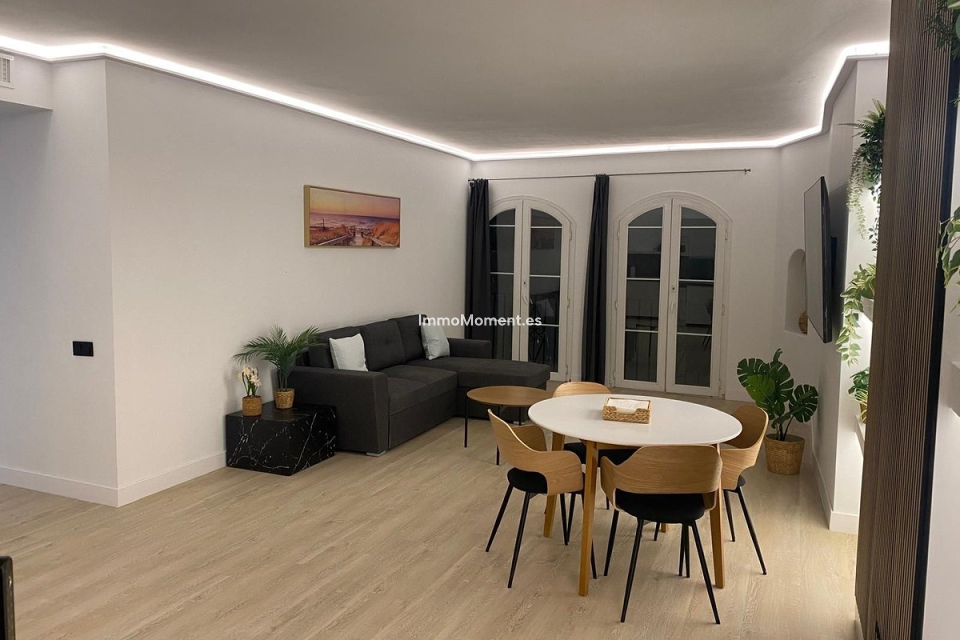 Resale - Apartment - Marbella - Puerto Banús