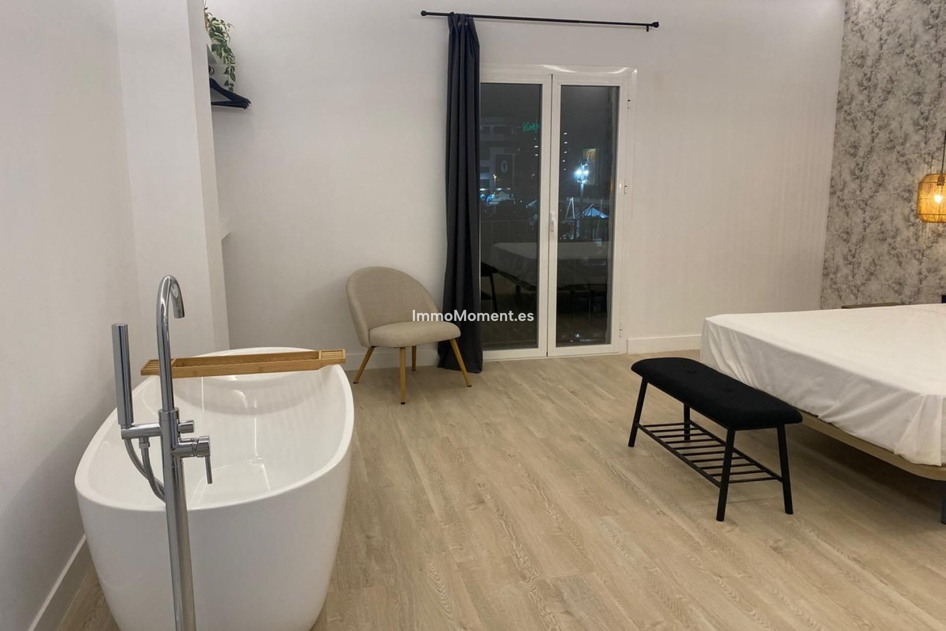 Resale - Apartment - Marbella - Puerto Banús