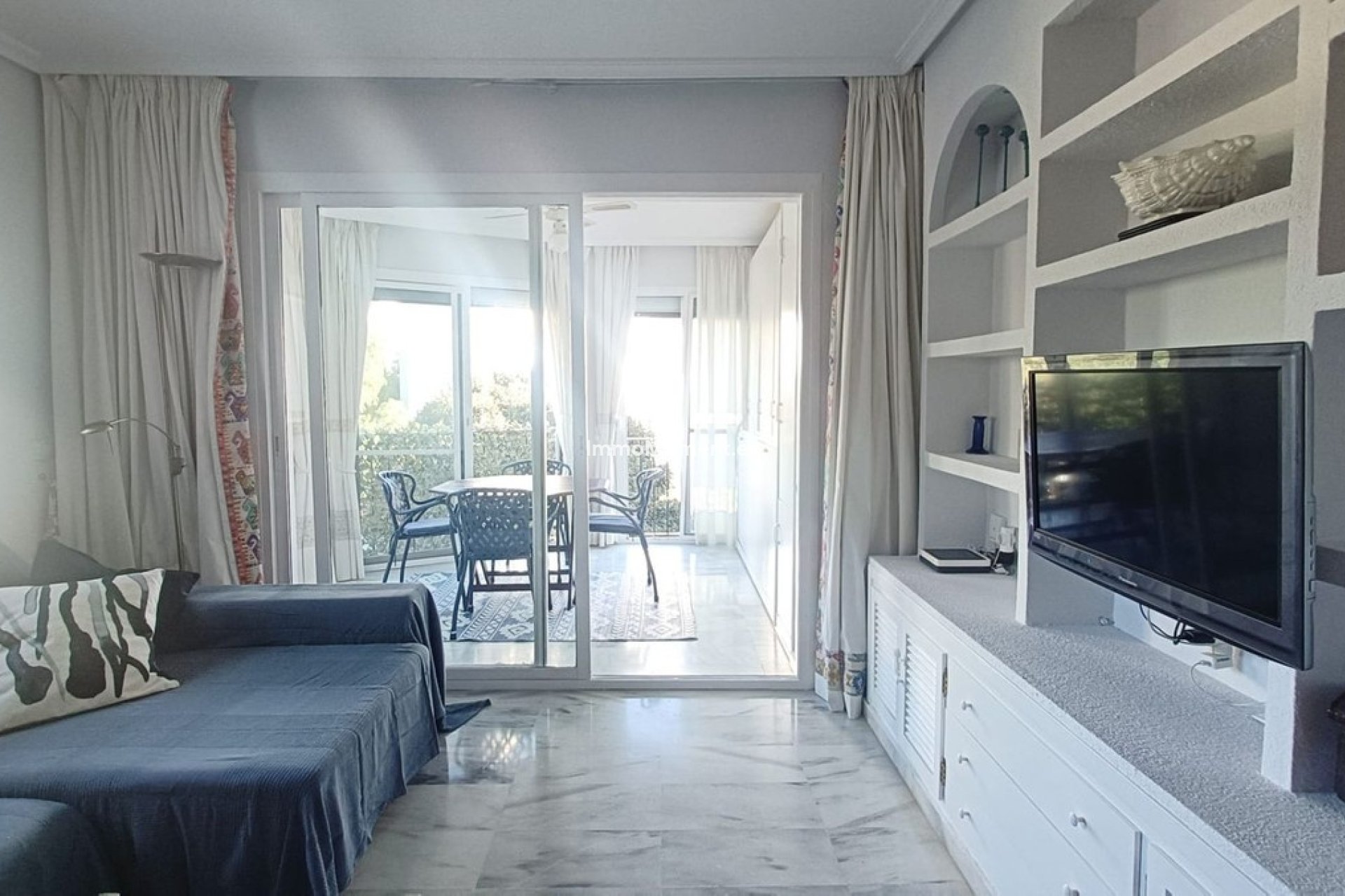 Resale - Apartment - Marbella - Puerto Banús