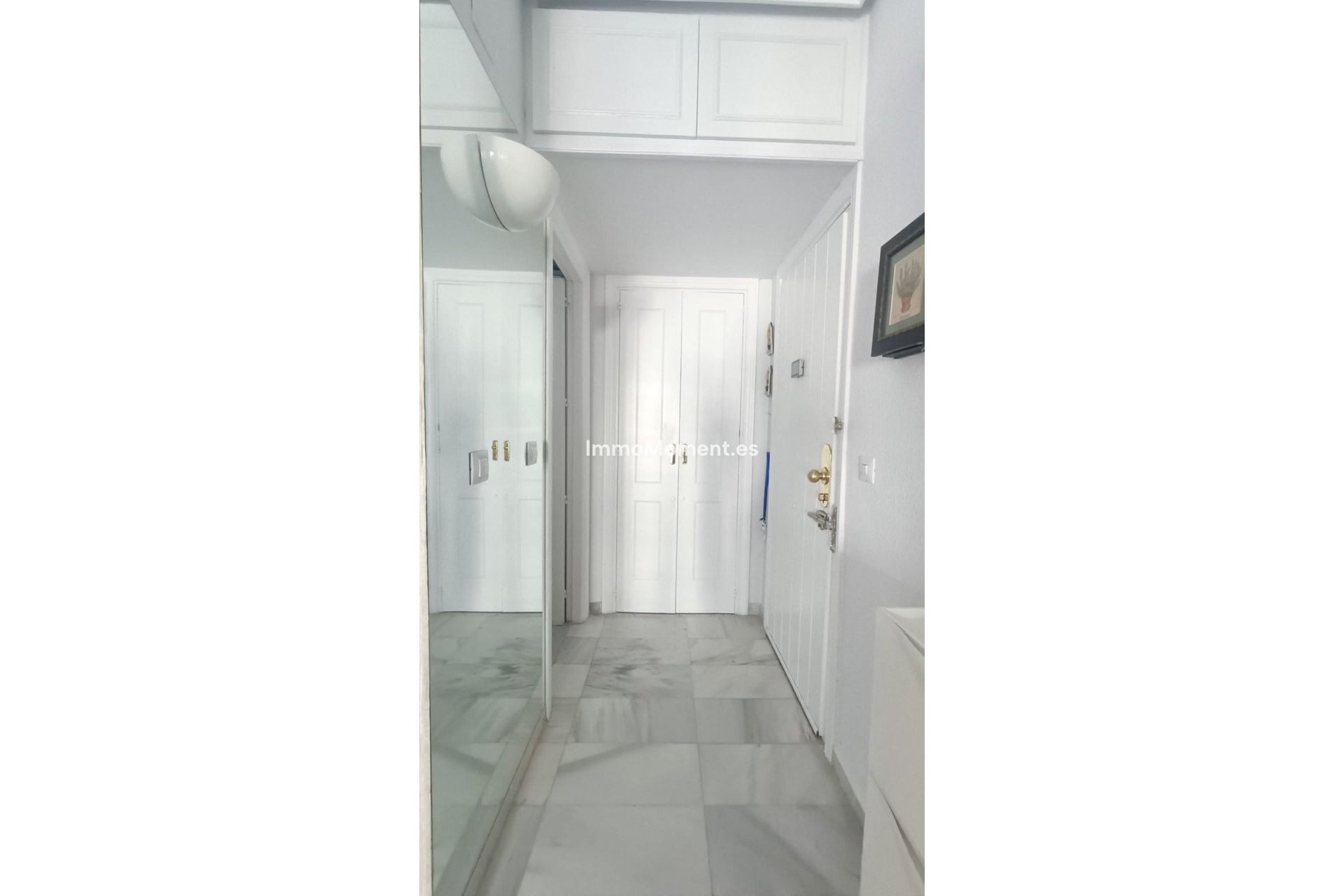 Resale - Apartment - Marbella - Puerto Banús