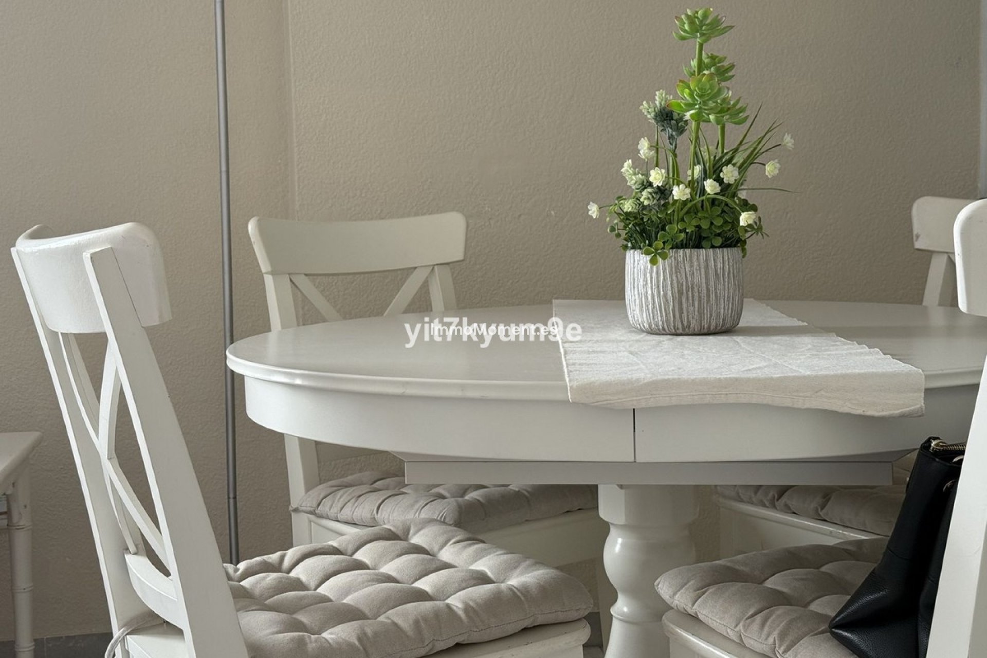 Resale - Apartment - Marbella - Puerto Banús