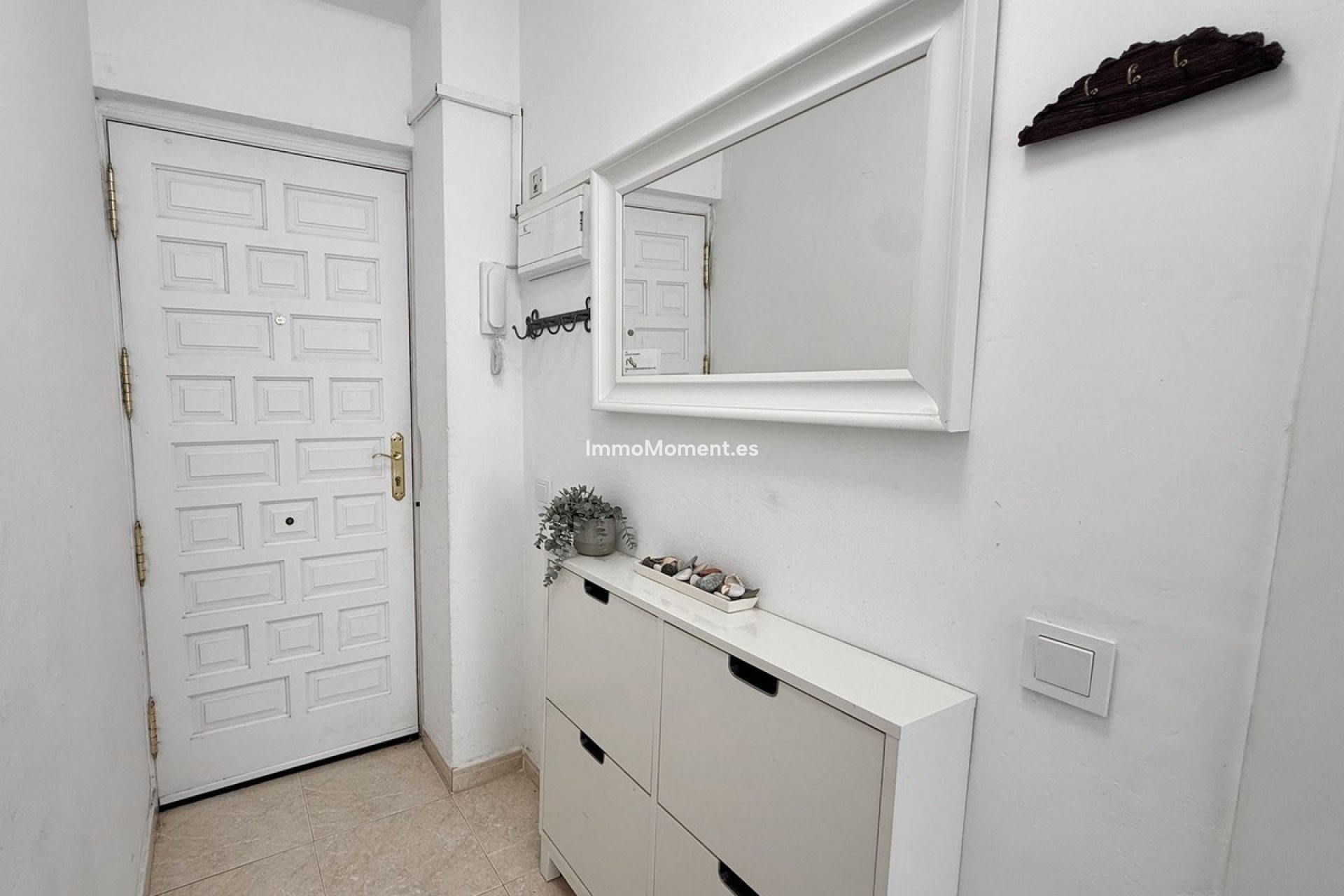 Resale - Apartment - Marbella - Puerto Banús