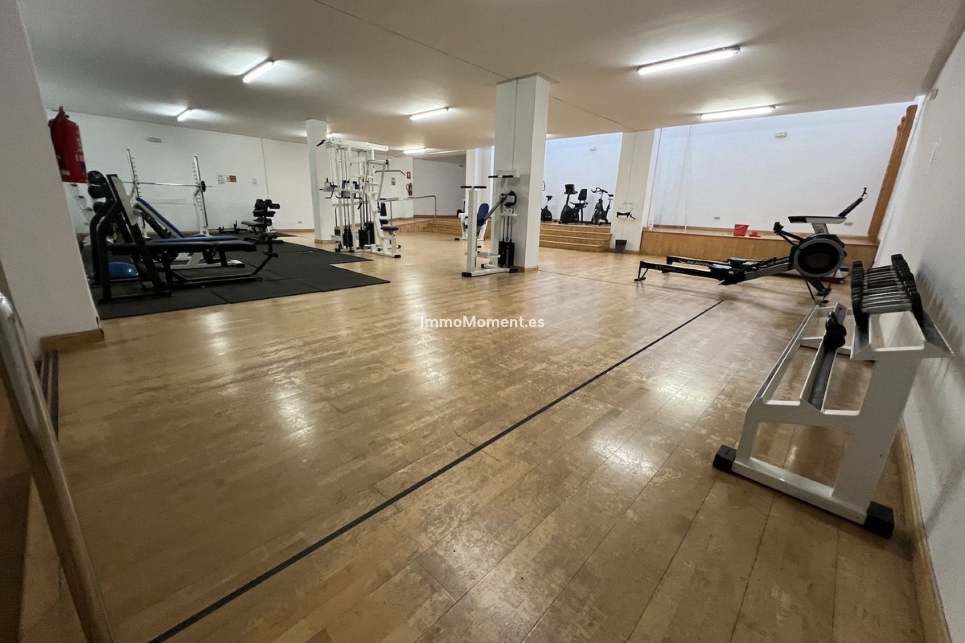 Resale - Apartment - Marbella - Puerto Banús