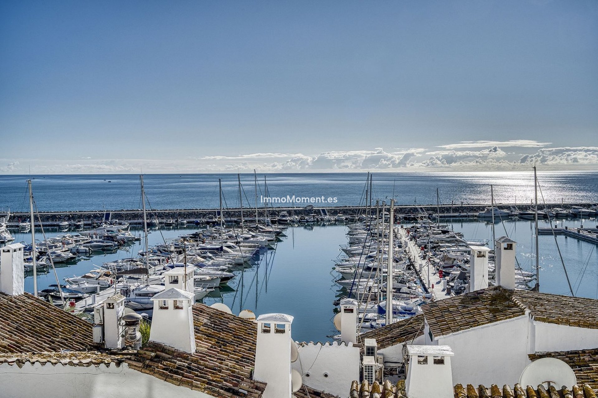 Resale - Apartment - Marbella - Puerto Banús
