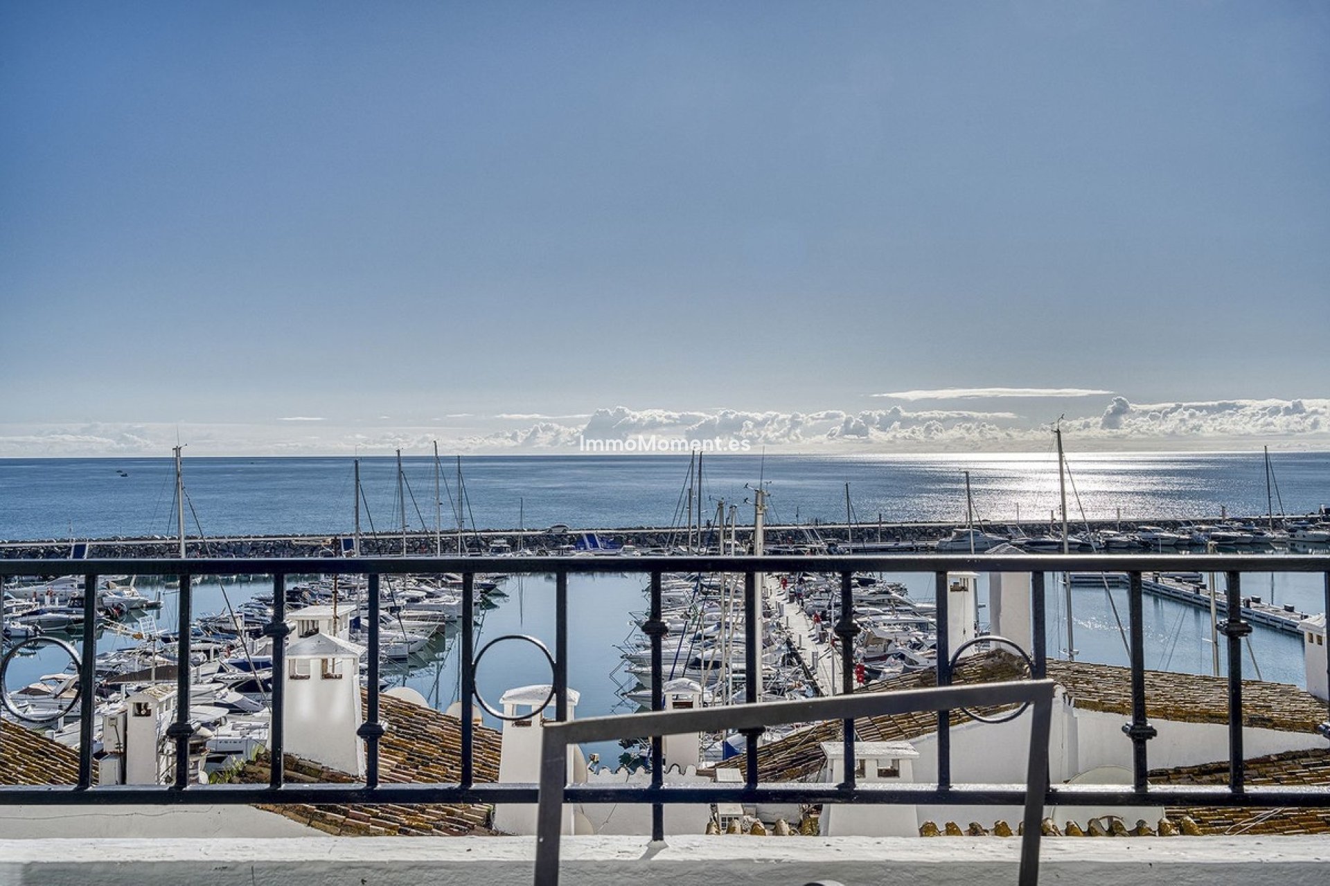 Resale - Apartment - Marbella - Puerto Banús