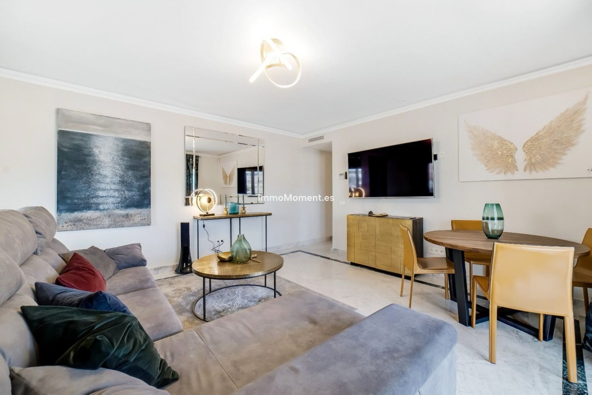 Resale - Apartment - Marbella - Puerto Banús