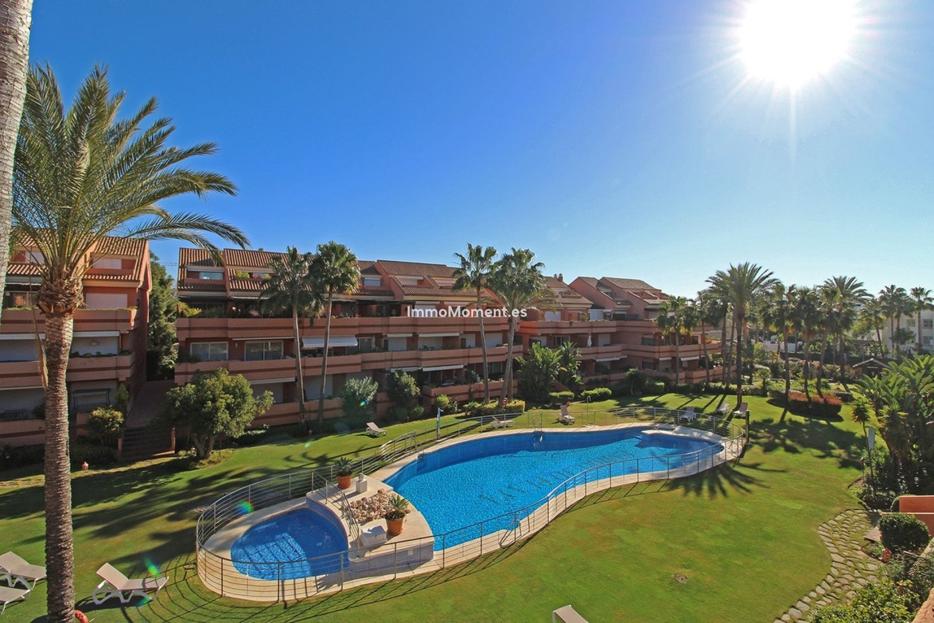 Resale - Apartment - Marbella - Puerto Banús