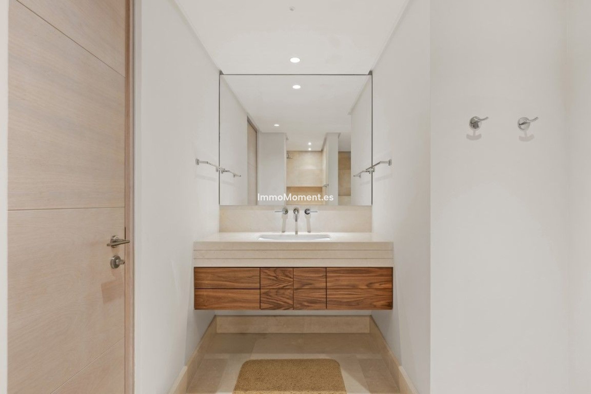 Resale - Apartment - Marbella - Puerto Banús