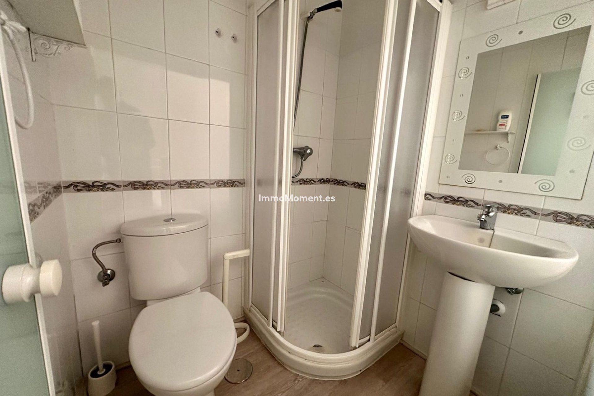 Resale - Apartment - Marbella - Puerto Banús