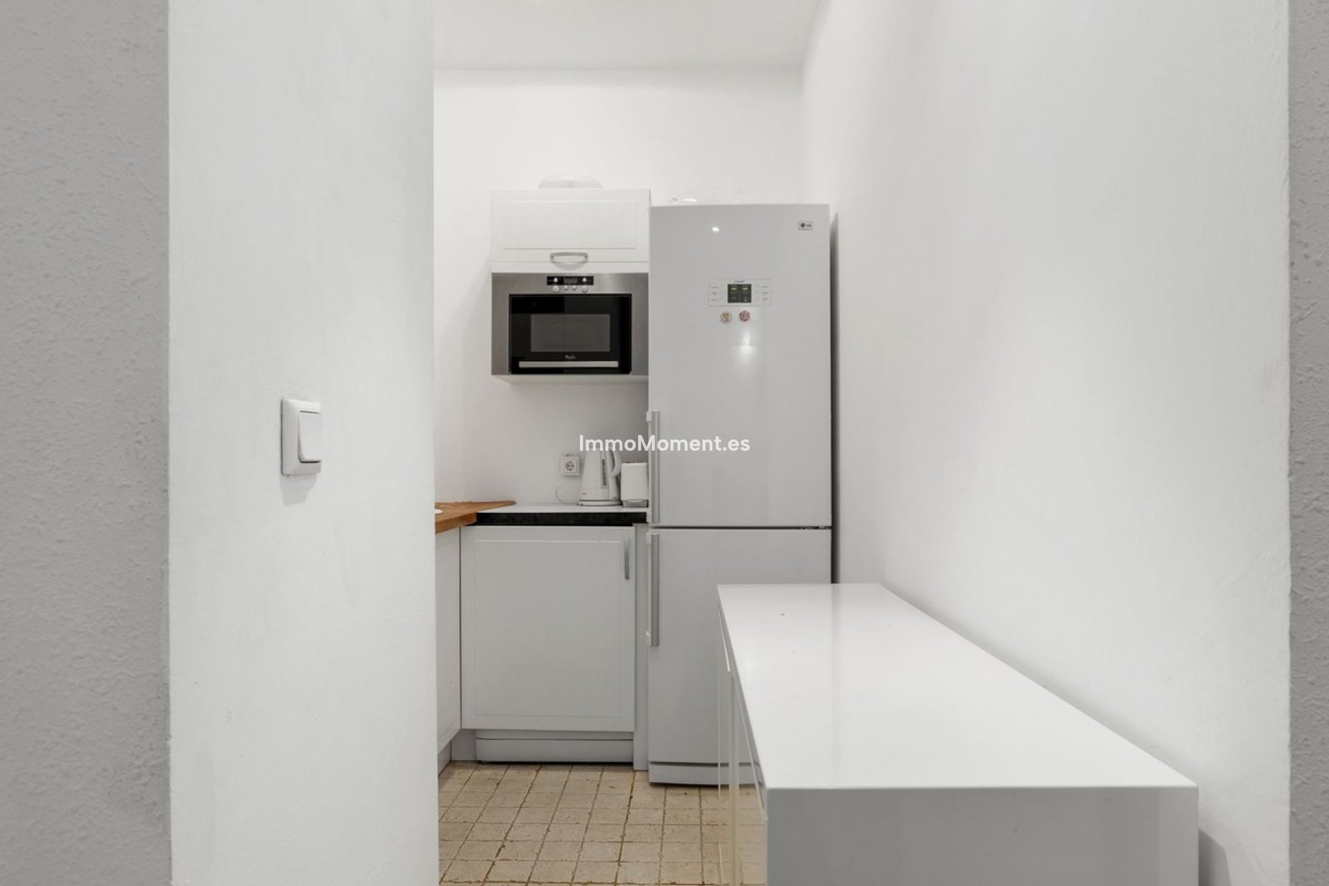 Resale - Apartment - Marbella - Puerto Banús