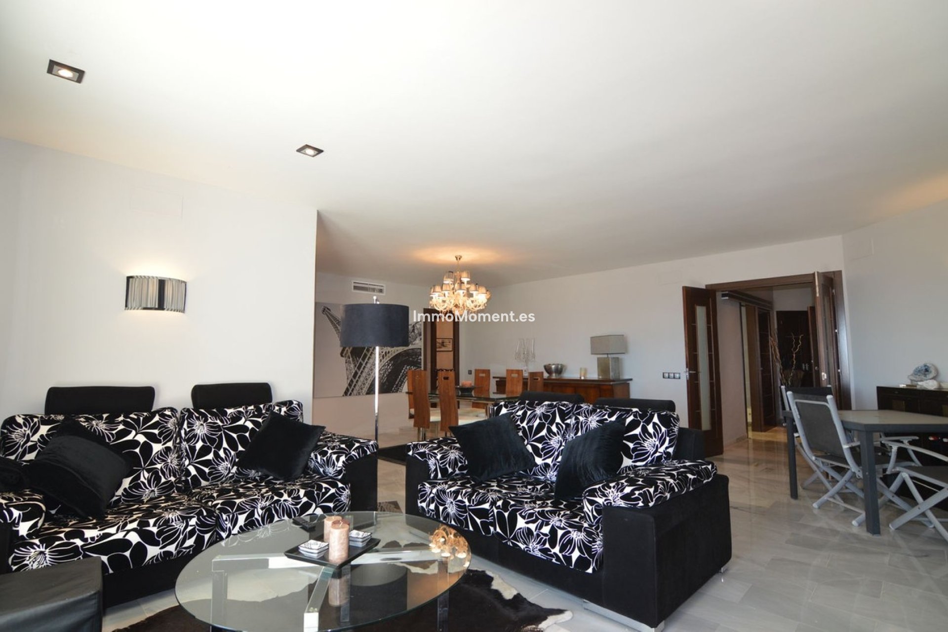 Resale - Apartment - Marbella - Puerto Banús