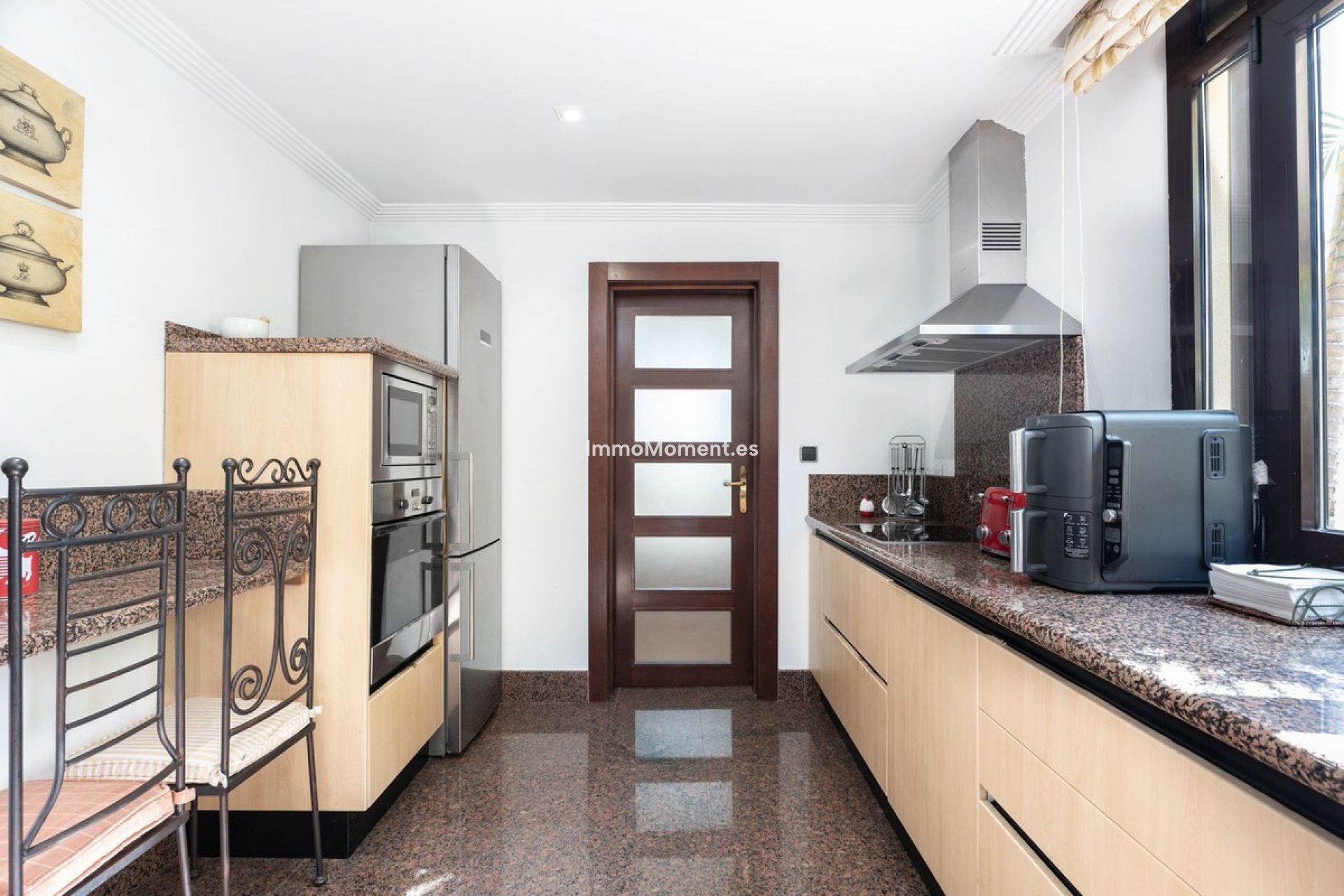 Resale - Apartment - Marbella - Puerto Banús