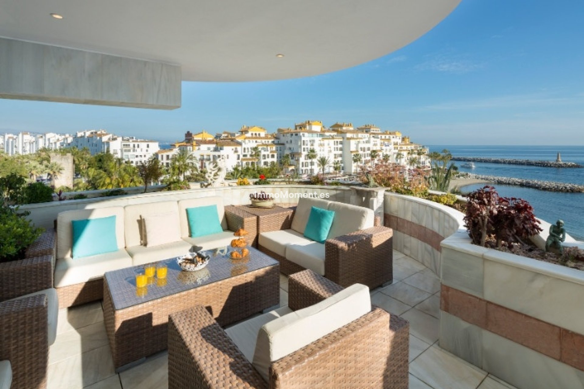 Resale - Apartment - Marbella - Puerto Banús