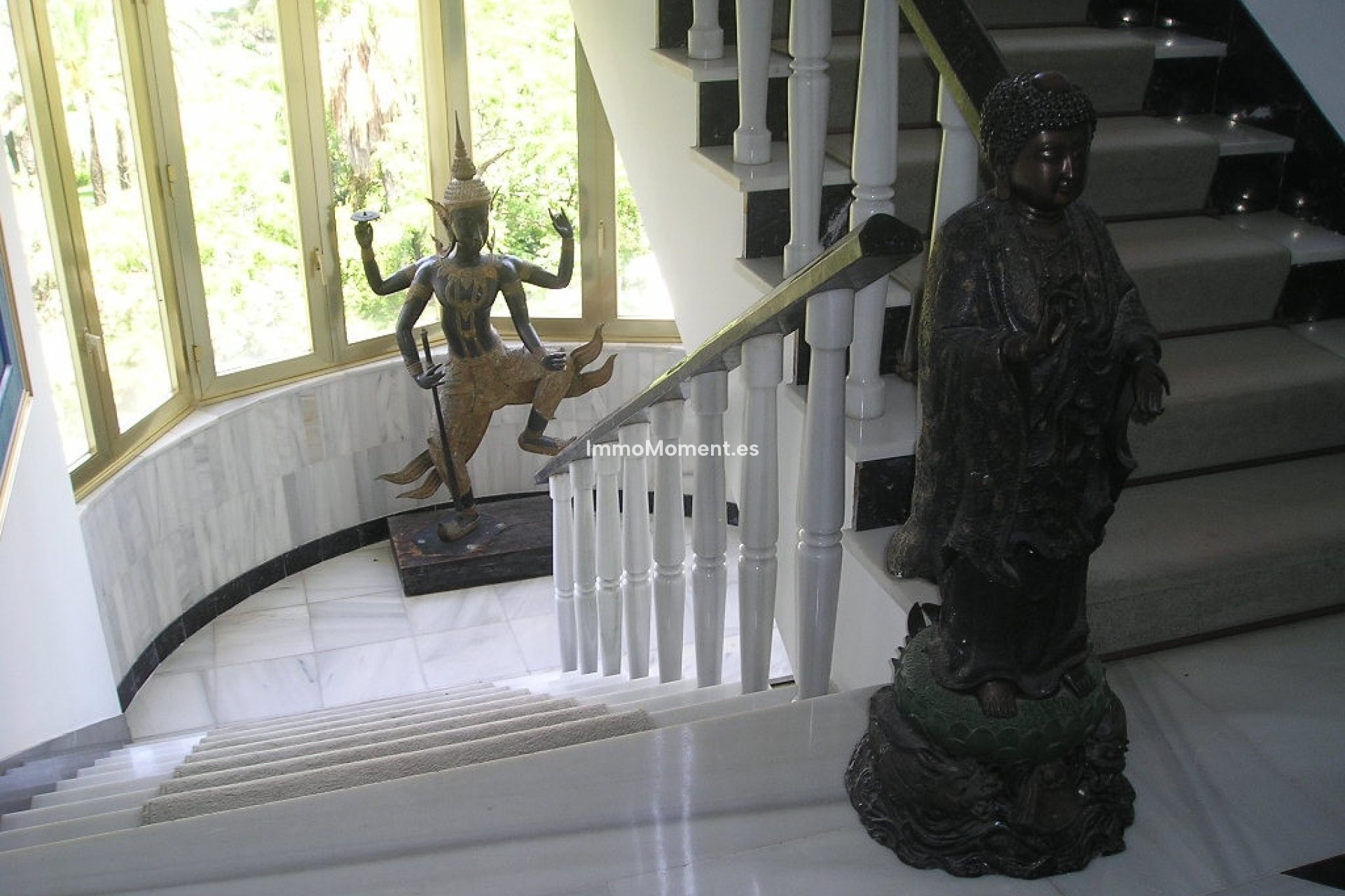 Resale - Apartment - Marbella - Puerto Banús