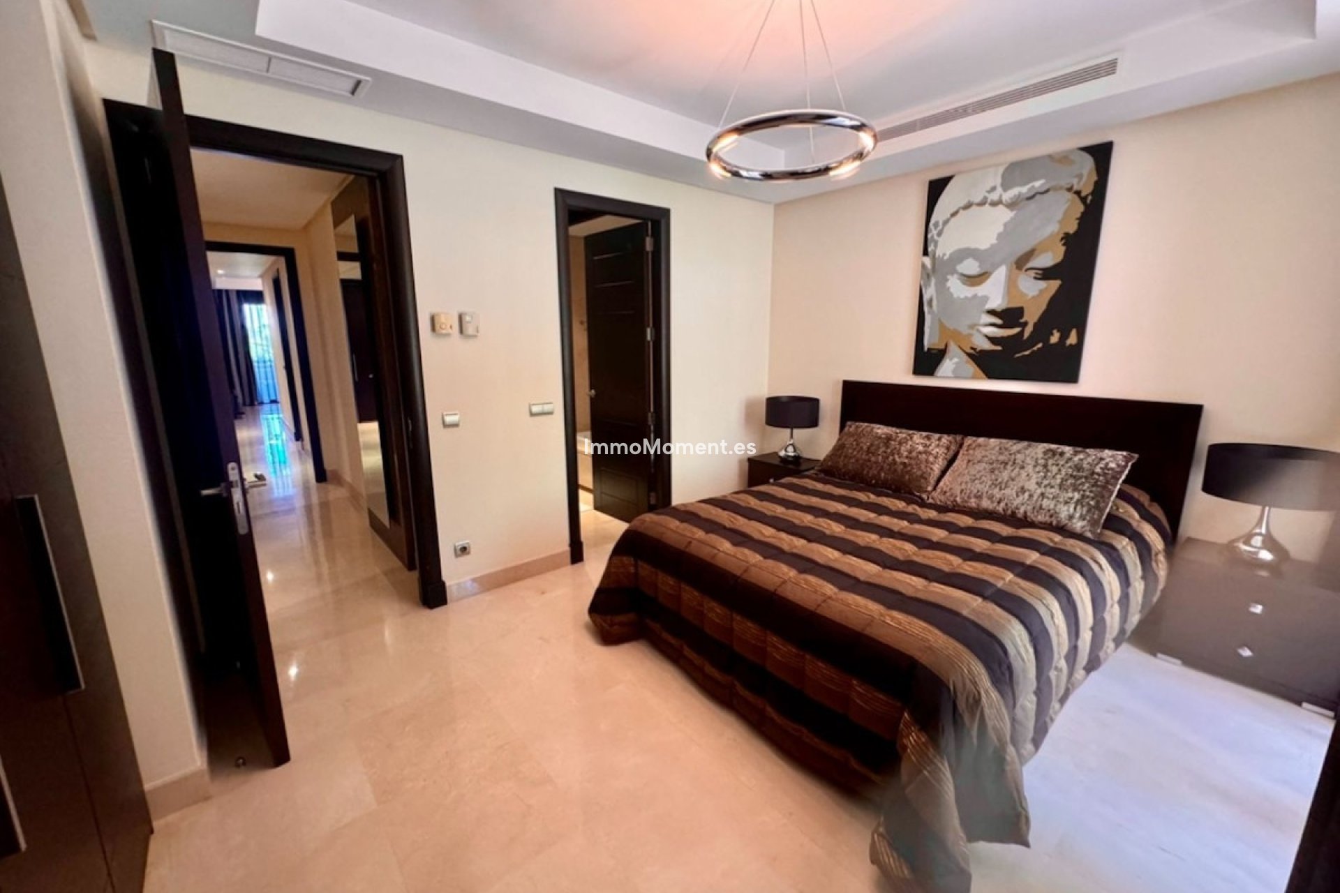 Resale - Apartment - Marbella - Puerto Banús