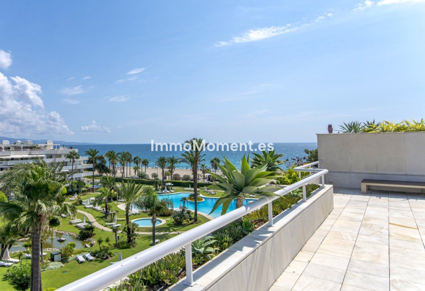 Resale - Apartment - Marbella - Puerto Banús