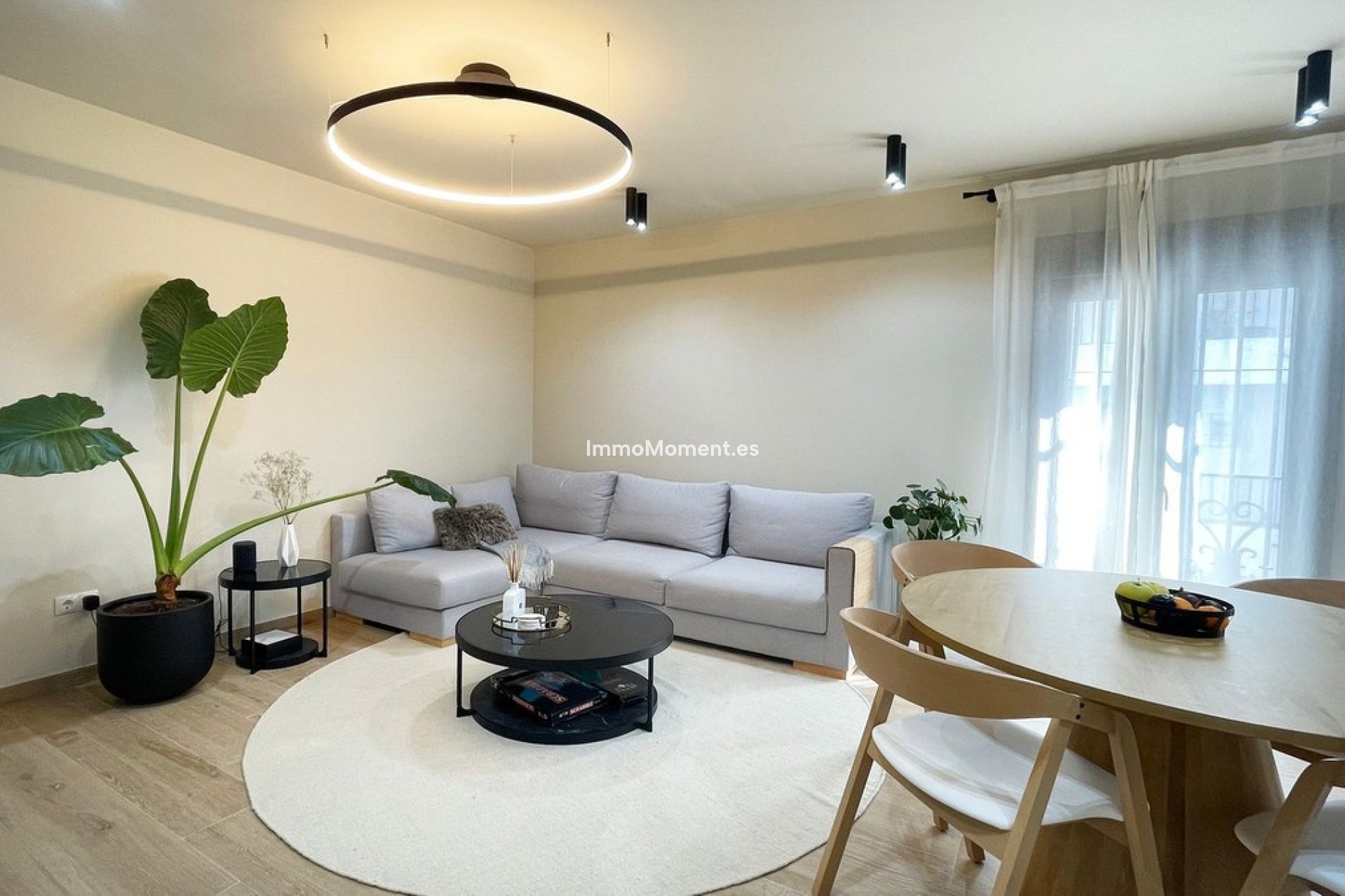 Resale - Apartment - Marbella - Puerto Banús