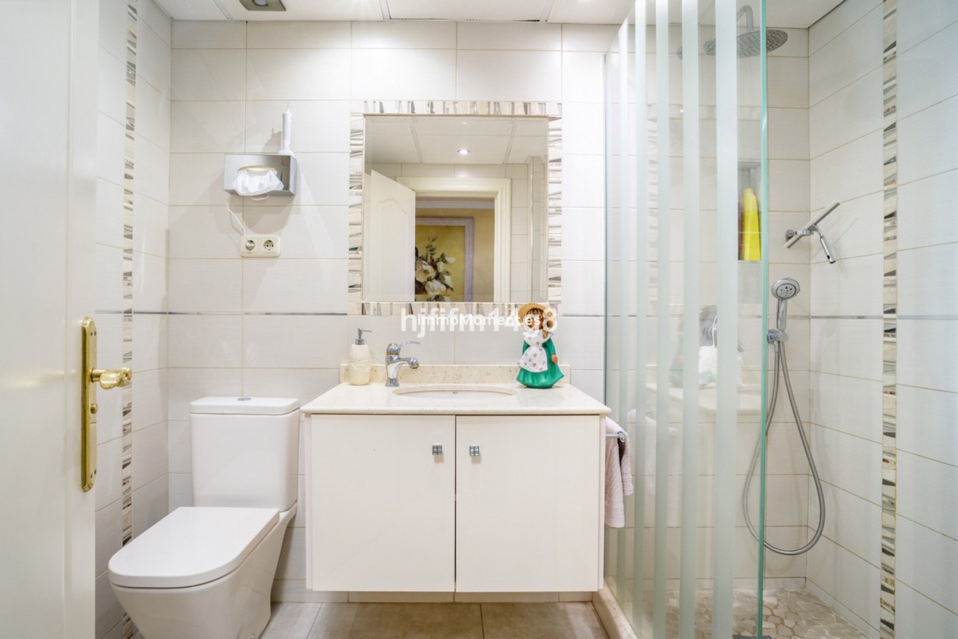 Resale - Apartment - Marbella - Puerto Banús