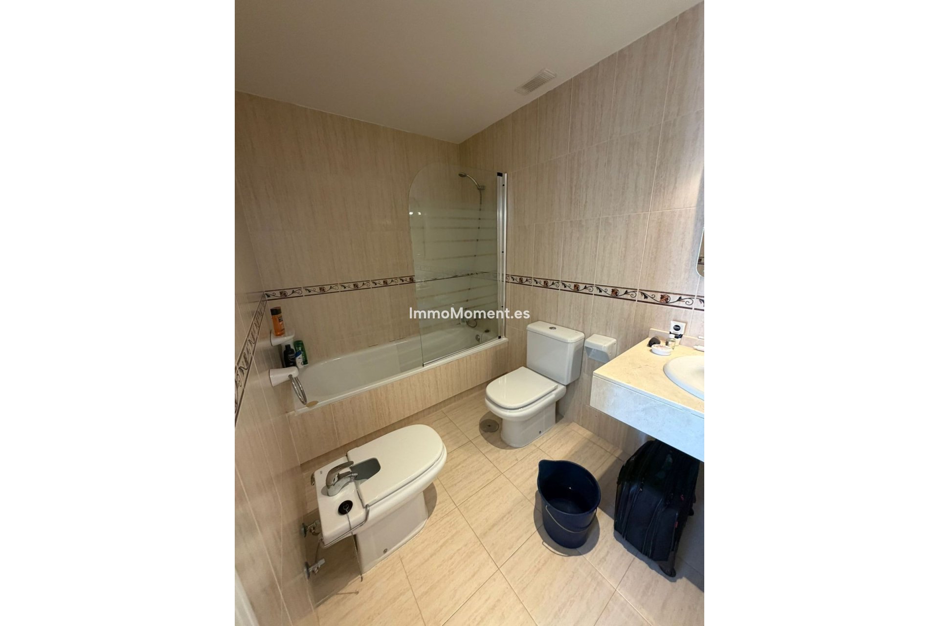 Resale - Apartment - Marbella - Puerto Banús