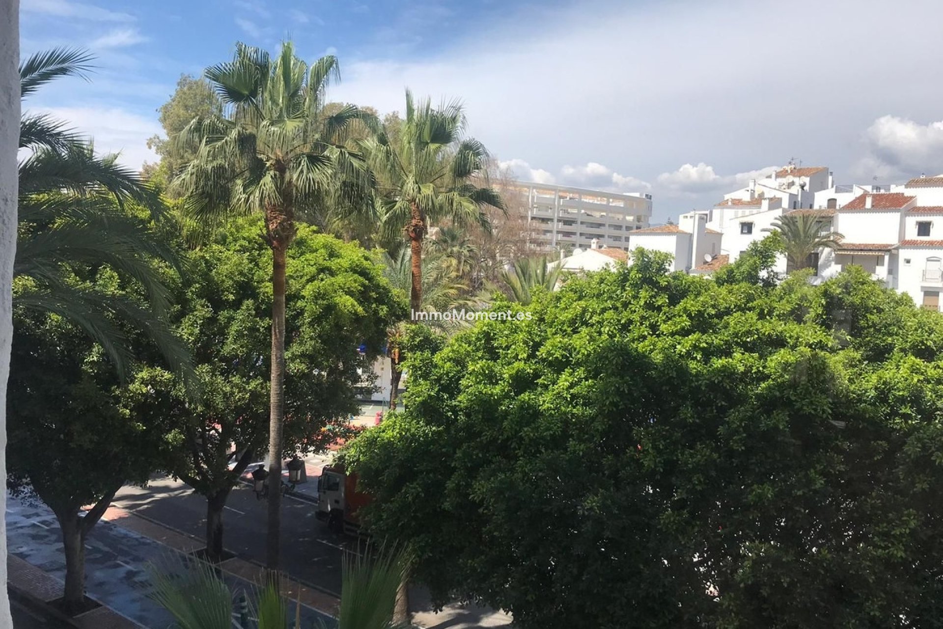 Resale - Apartment - Marbella - Puerto Banús