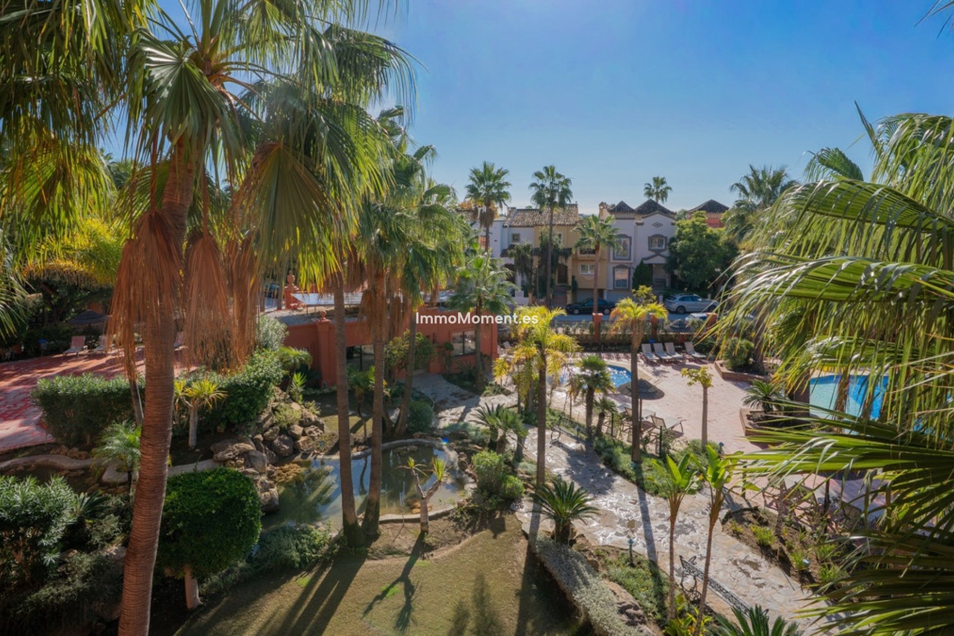 Resale - Apartment - Marbella - Puerto Banús