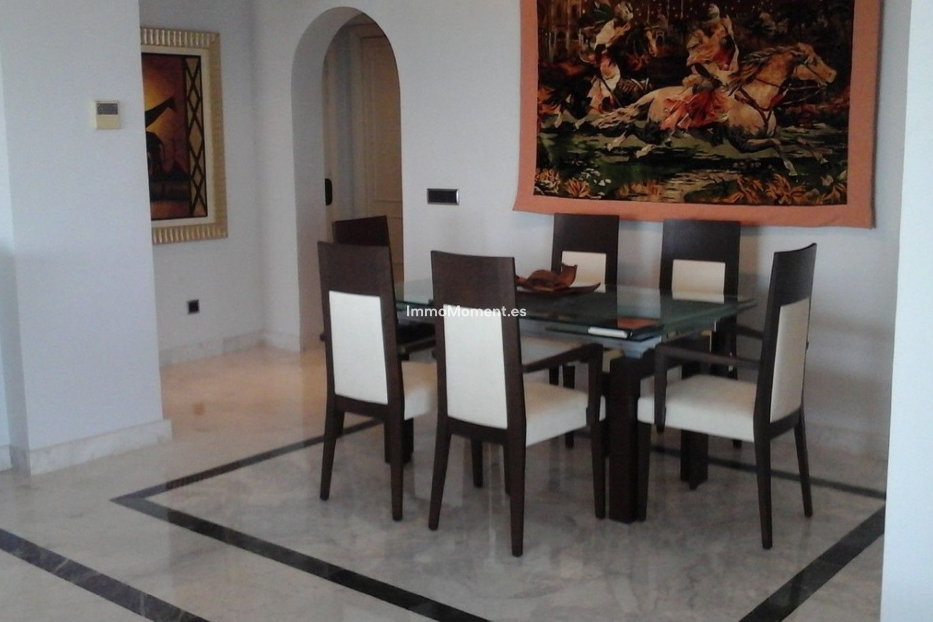 Resale - Apartment - Marbella - Puerto Banús