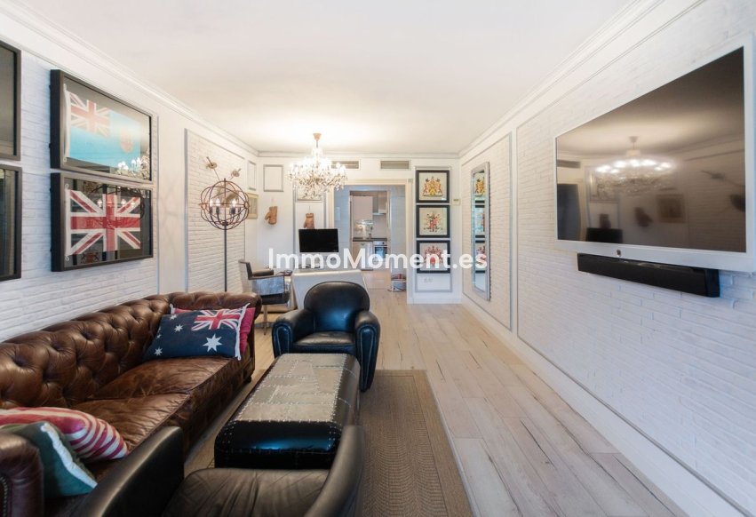 Resale - Apartment - Marbella - Puerto Banús