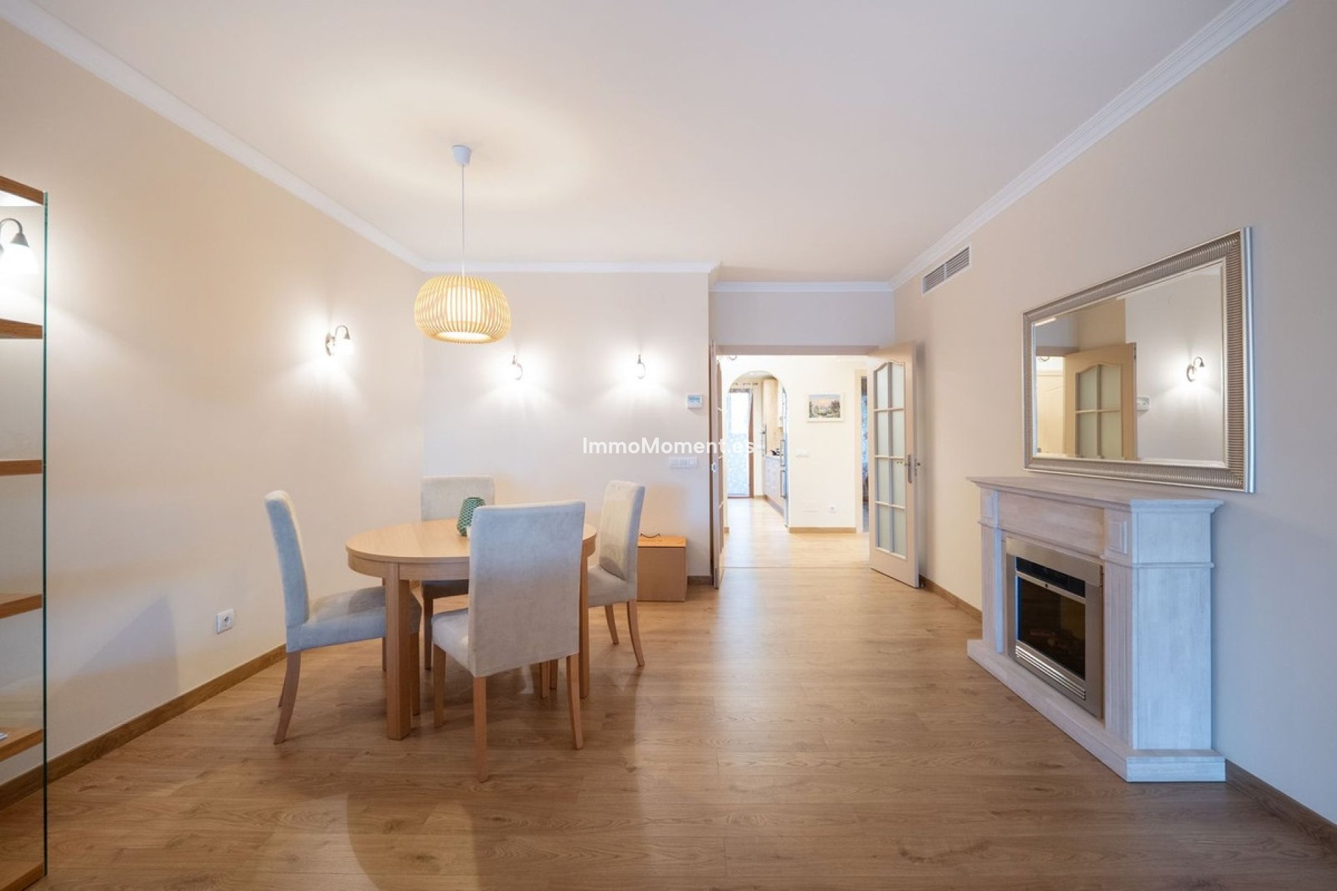 Resale - Apartment - Marbella - Puerto Banús