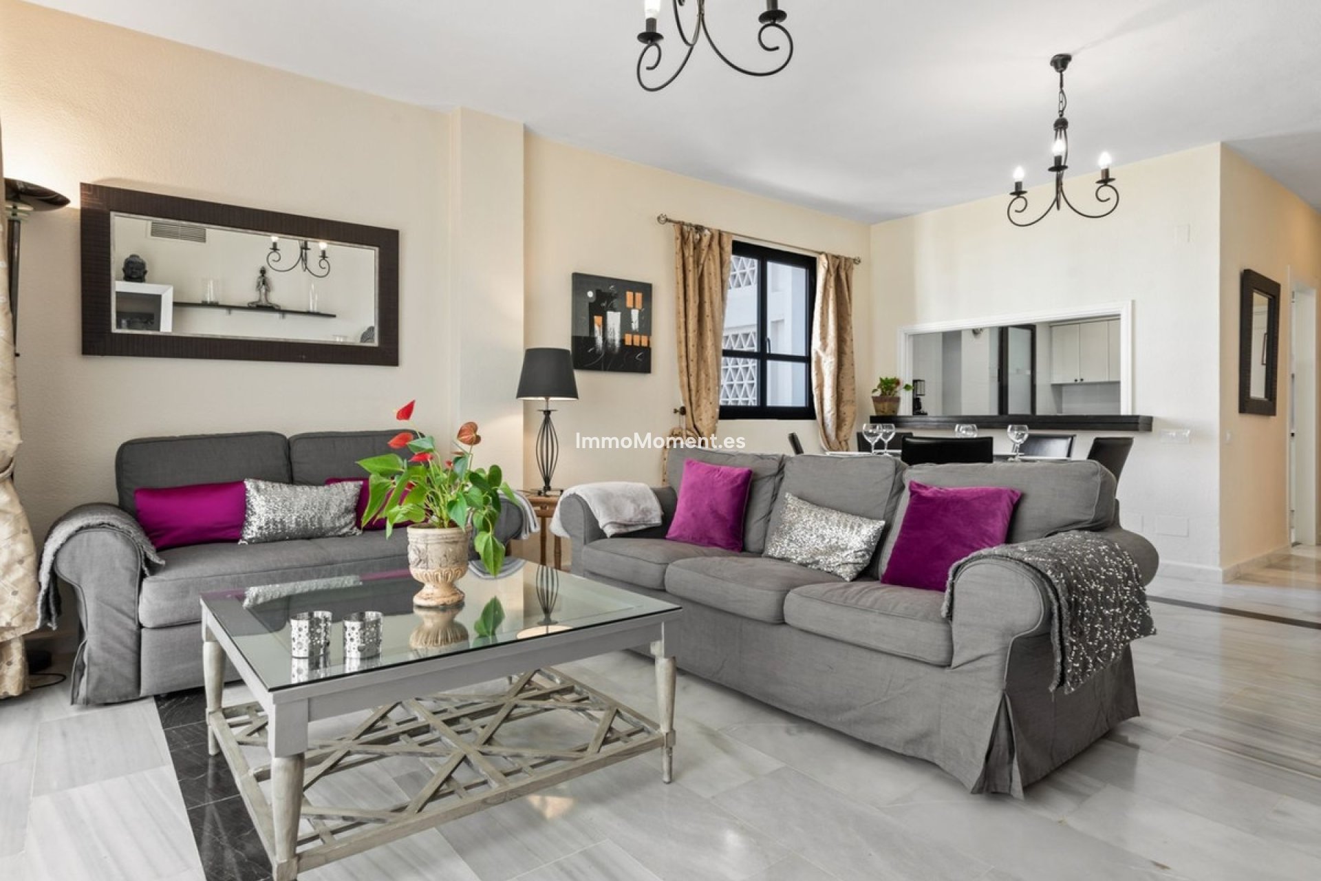 Resale - Apartment - Marbella - Puerto Banús