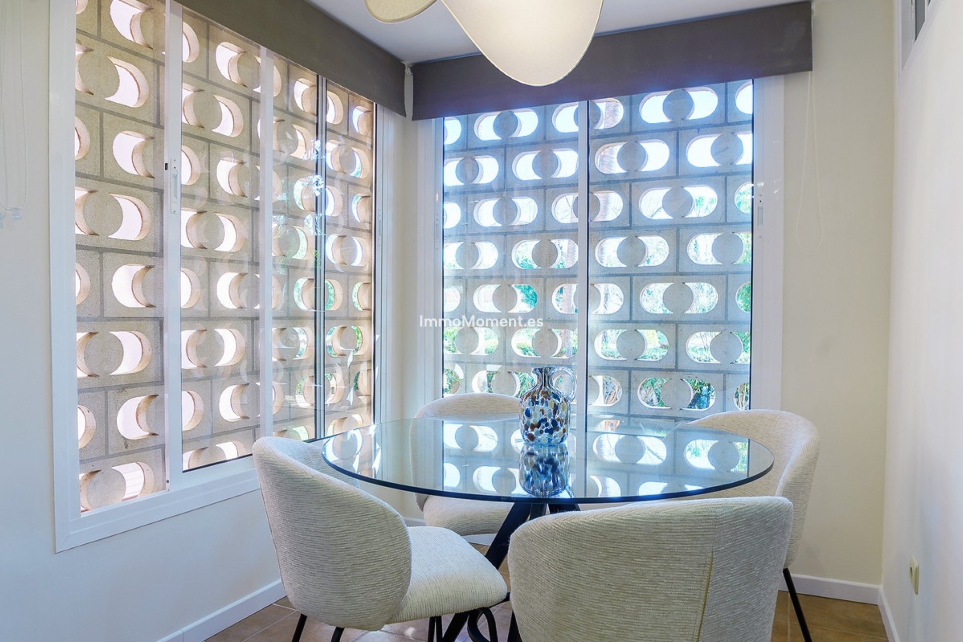 Resale - Apartment - Marbella - Puerto Banús