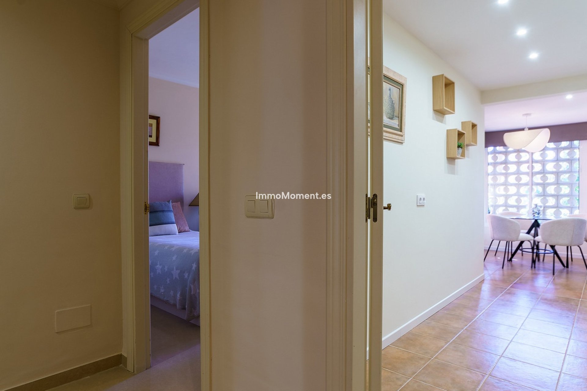 Resale - Apartment - Marbella - Puerto Banús