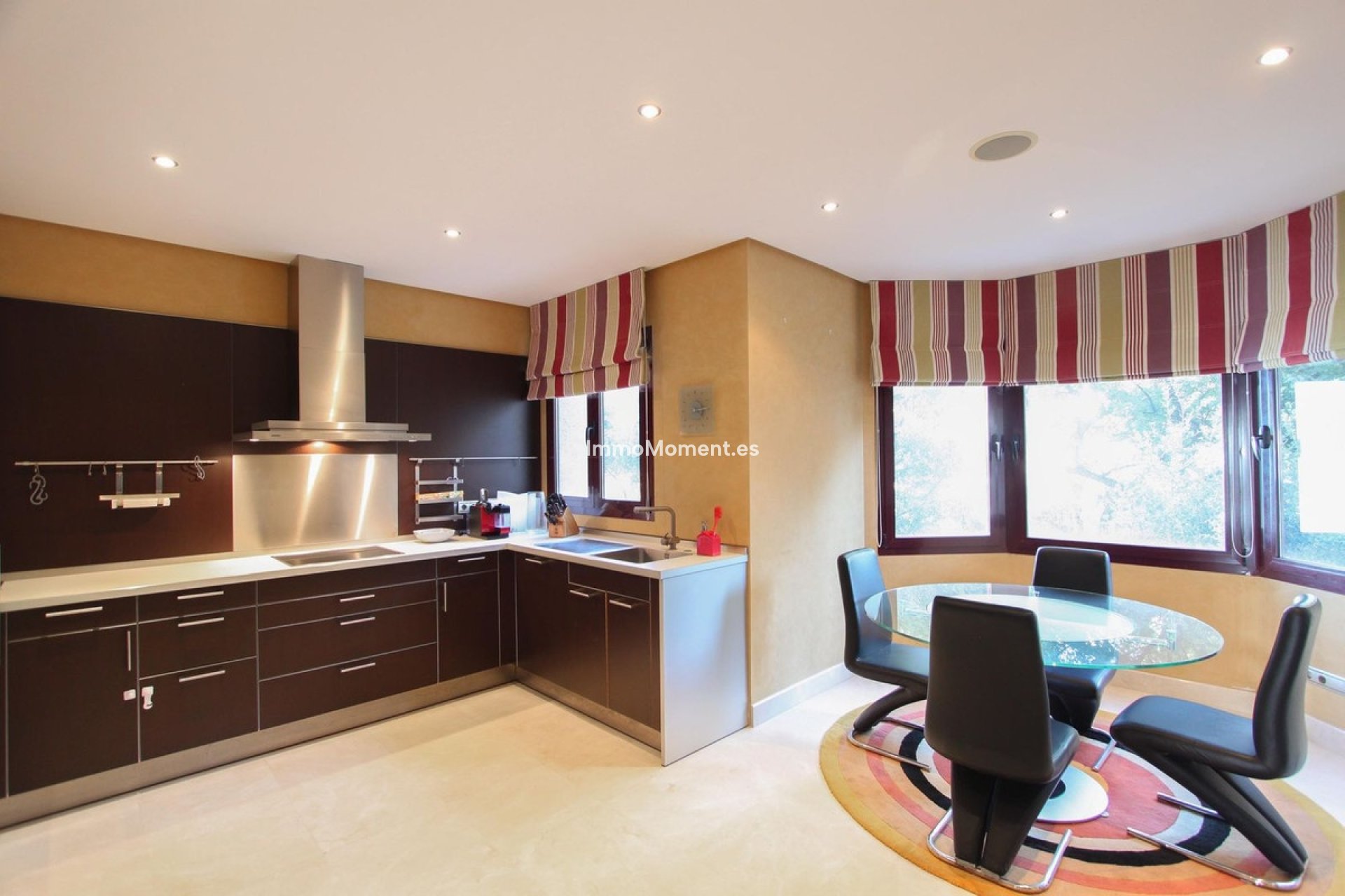 Resale - Apartment - Marbella - Puerto Banús