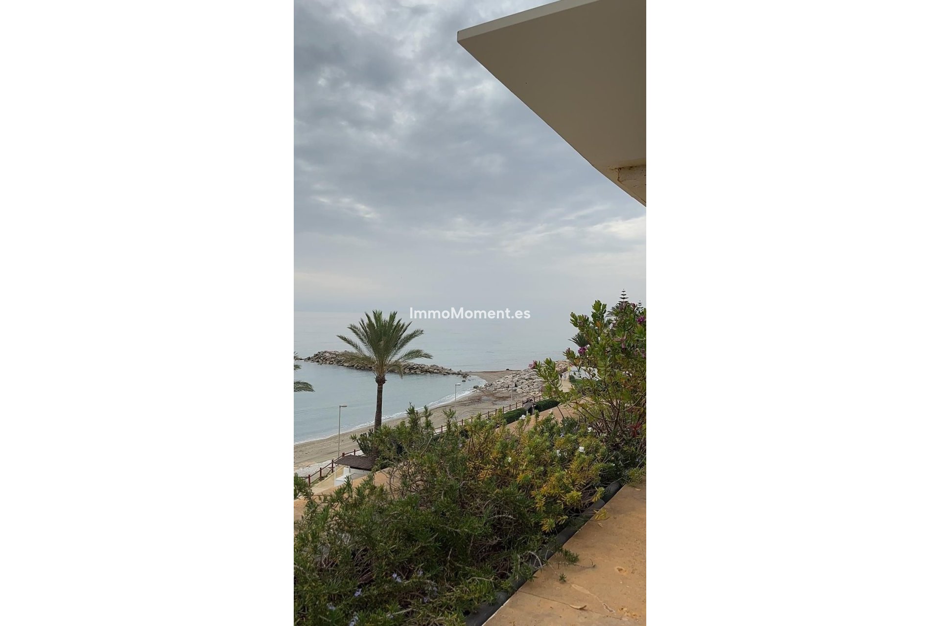 Resale - Apartment - Marbella - Puerto Banús