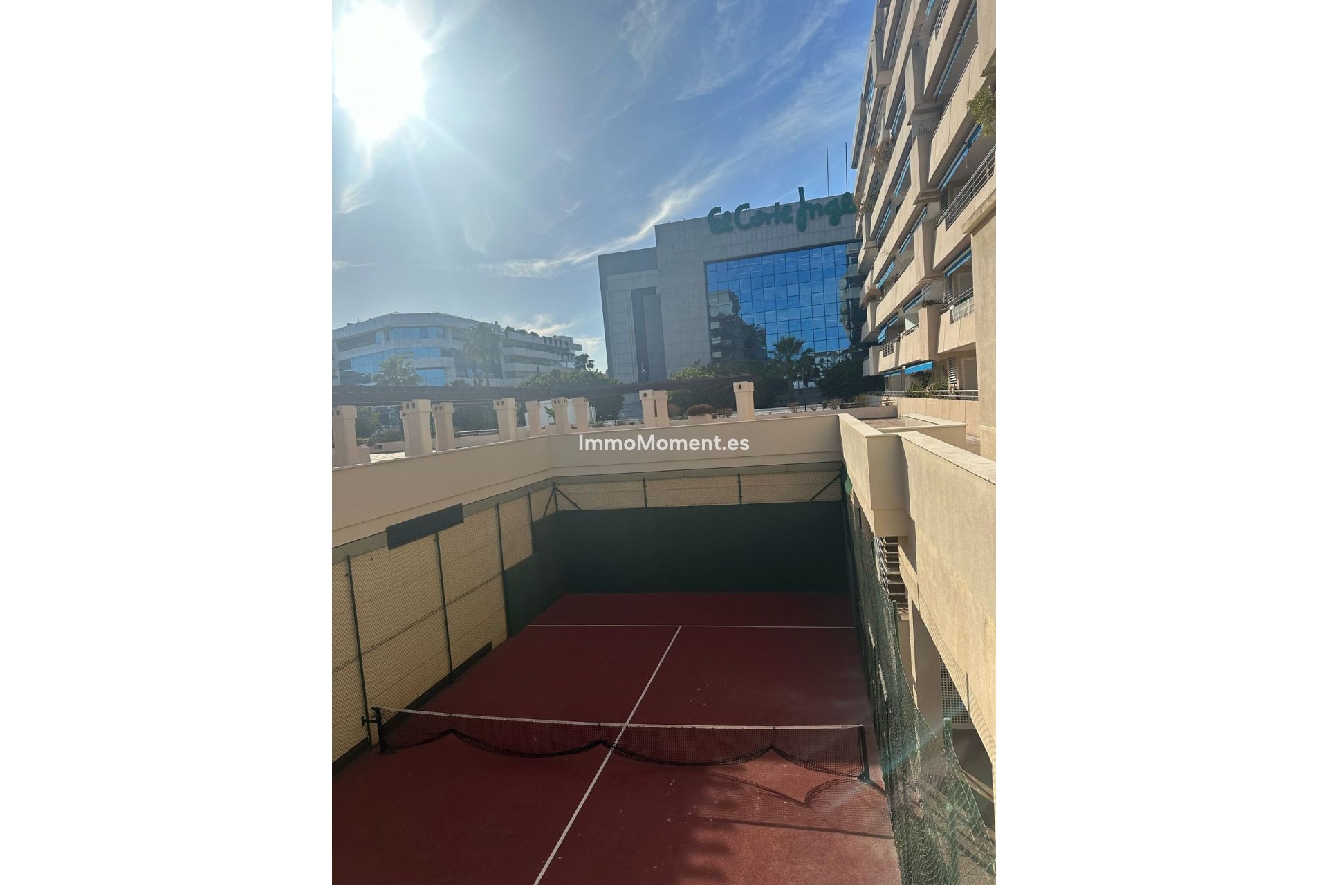 Resale - Apartment - Marbella - Puerto Banús