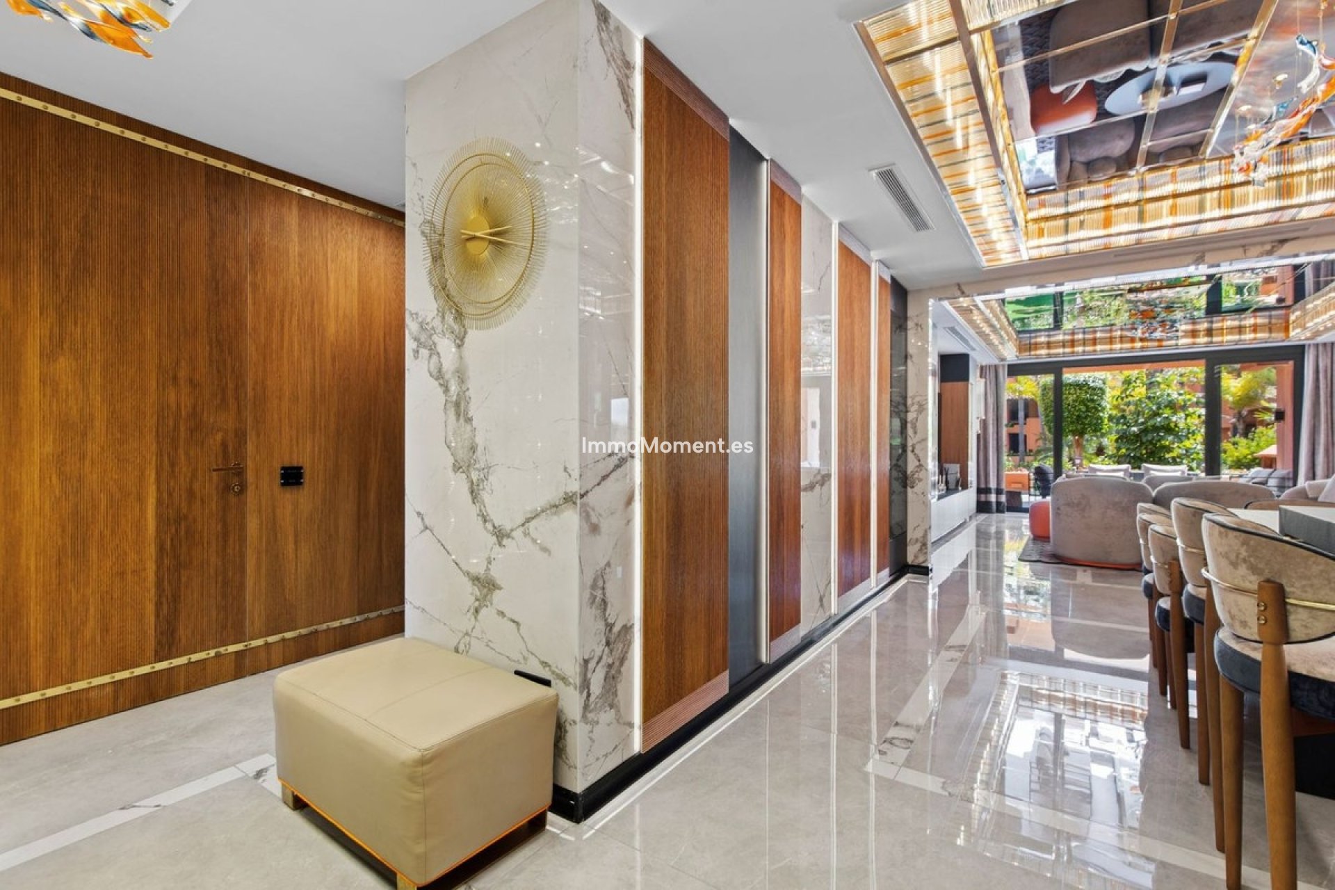 Resale - Apartment - Marbella - Puerto Banús