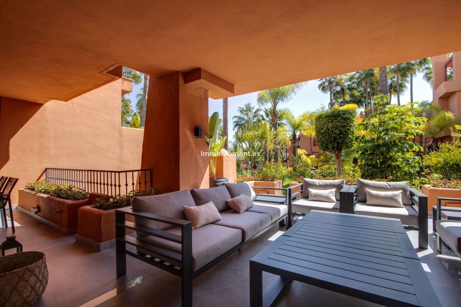 Resale - Apartment - Marbella - Puerto Banús