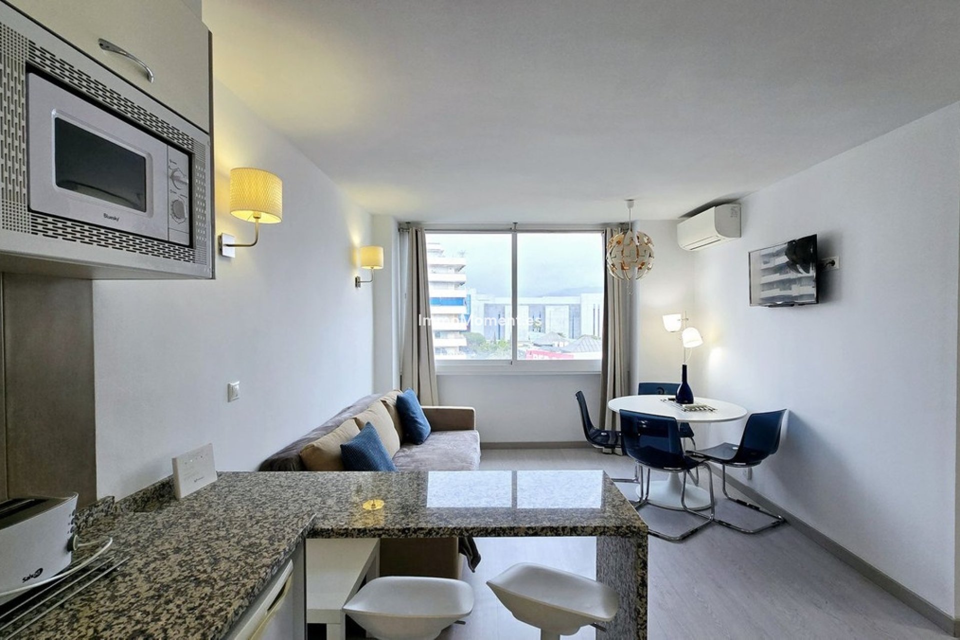 Resale - Apartment - Marbella - Puerto Banús