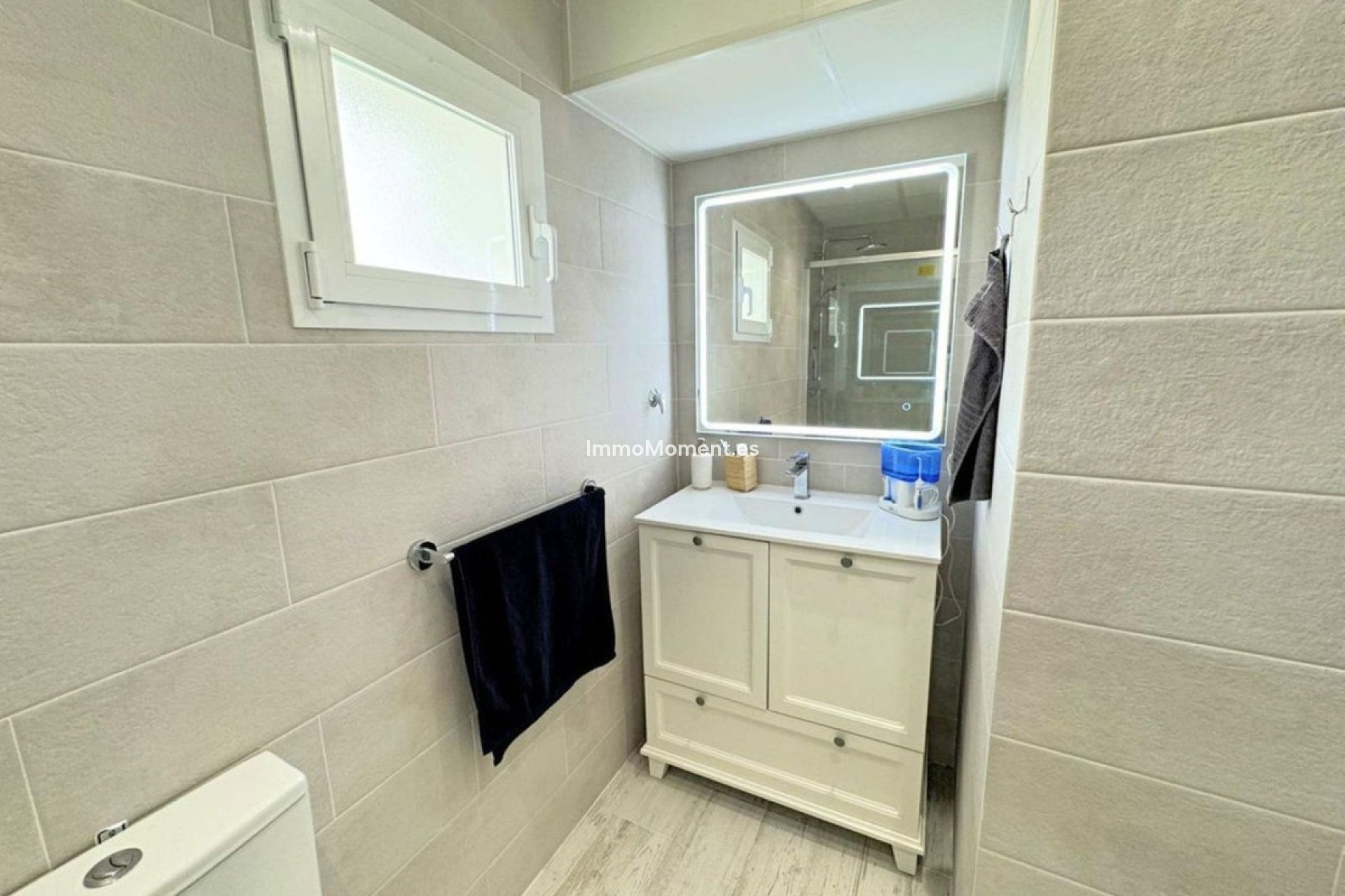 Resale - Apartment - Marbella - Puerto Banús