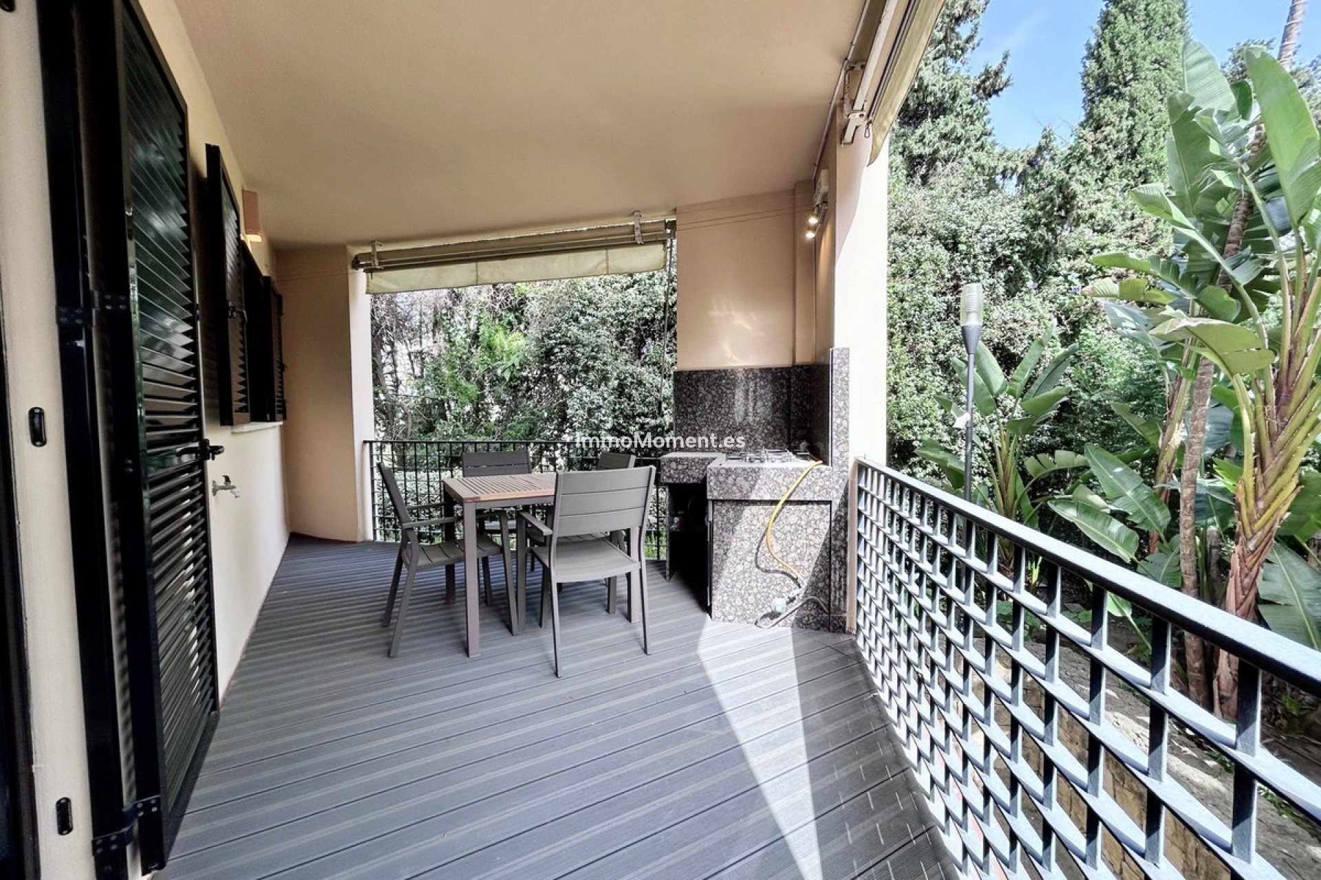 Resale - Apartment - Marbella - Puerto Banús