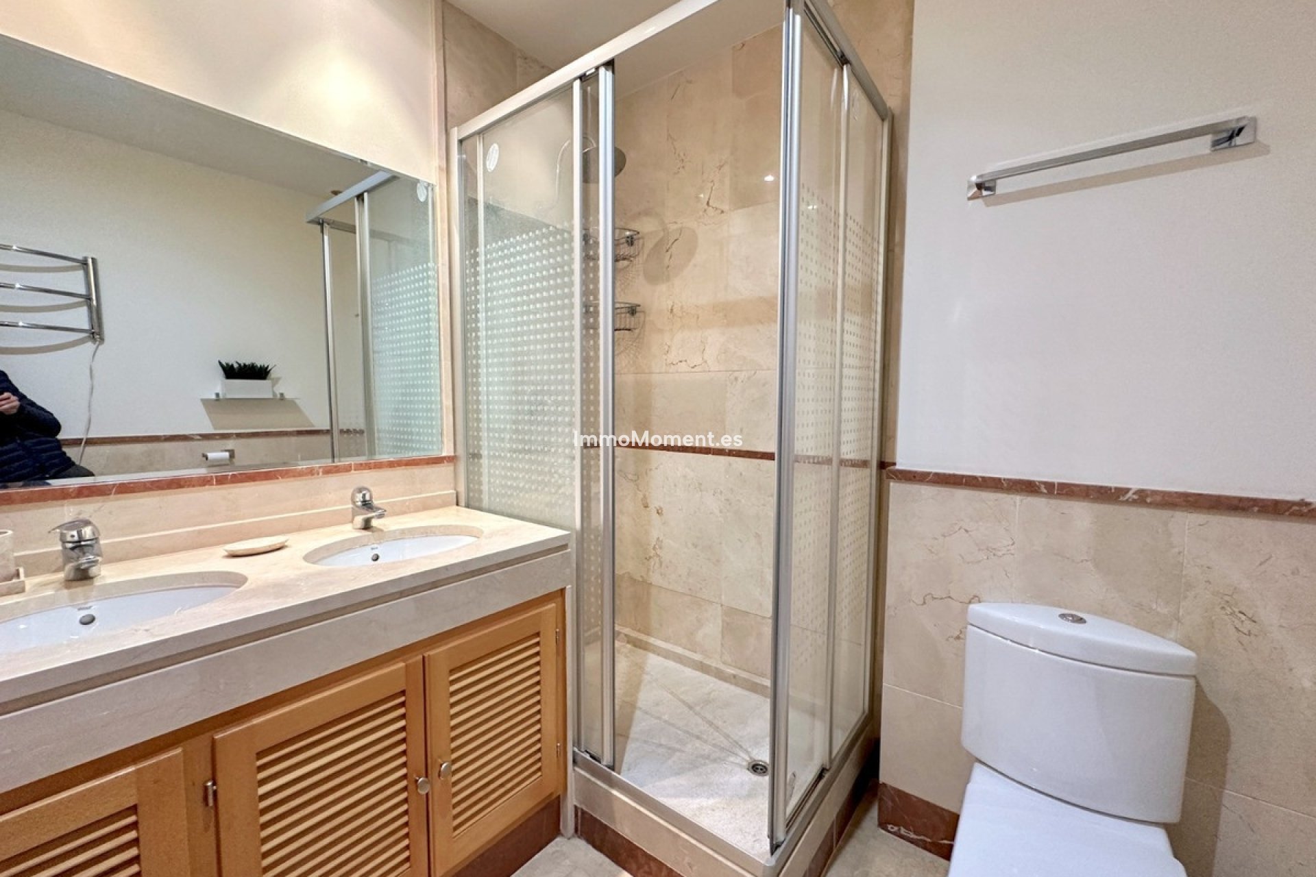 Resale - Apartment - Marbella - Puerto Banús