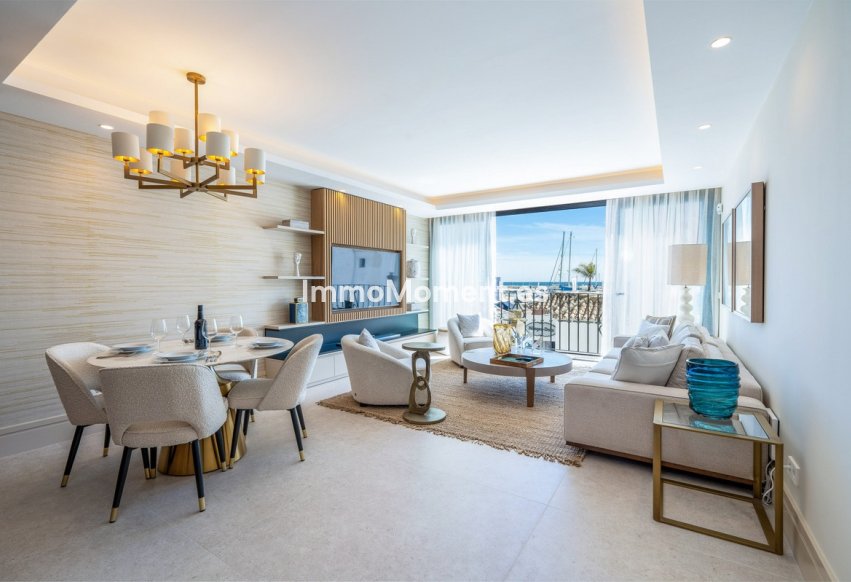Resale - Apartment - Marbella - Puerto Banús