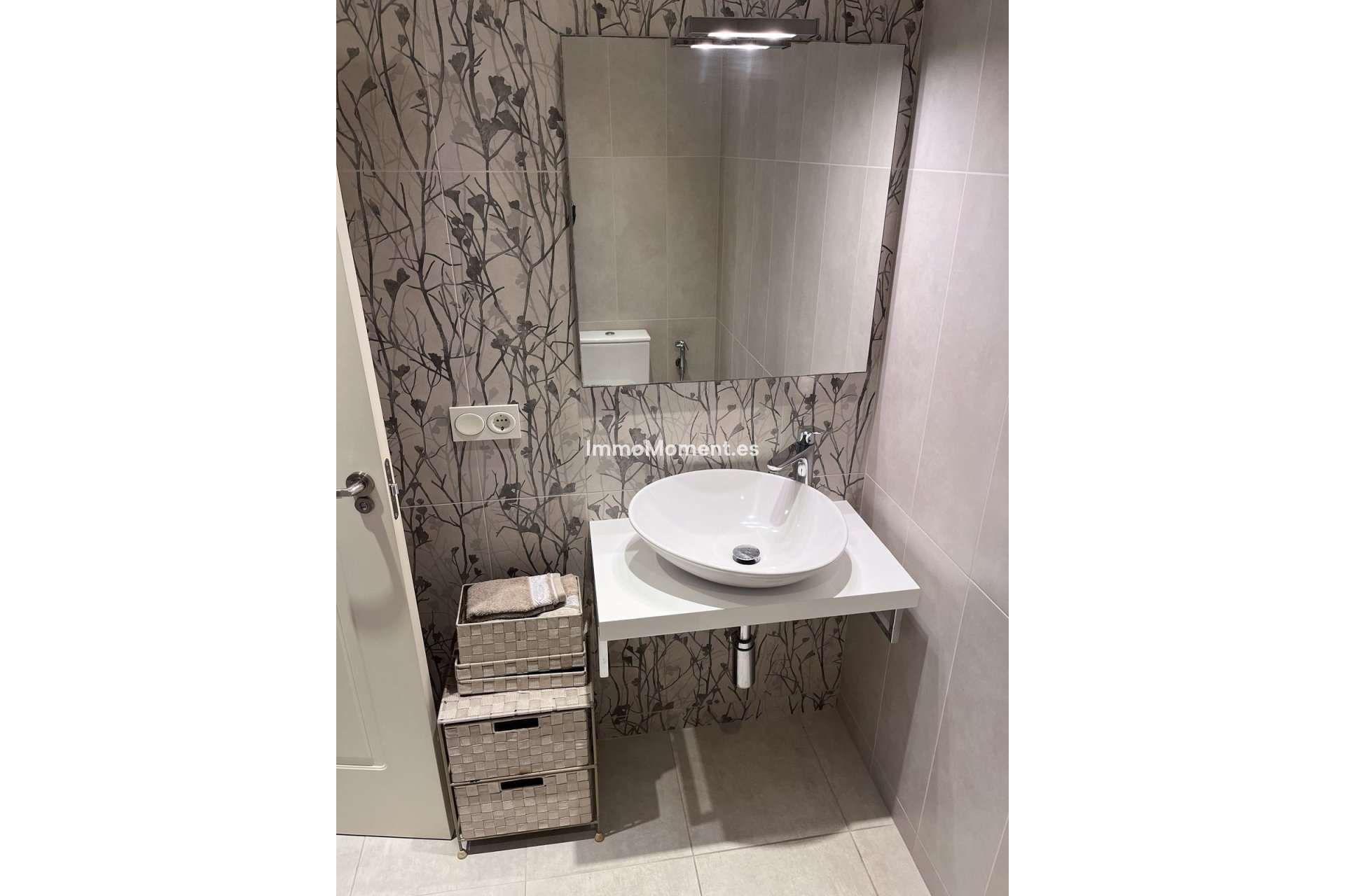 Resale - Apartment - Marbella - Puerto Banús