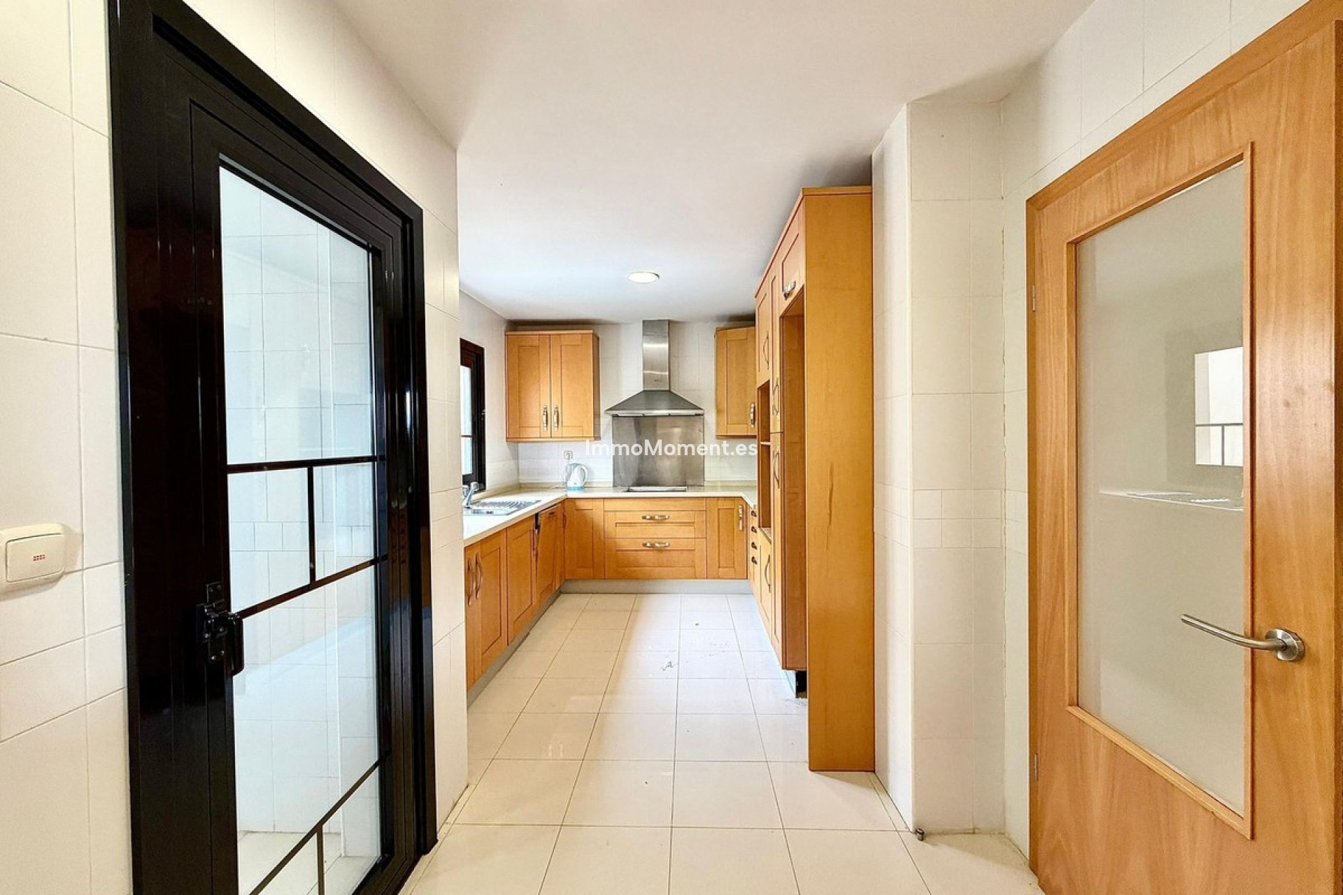 Resale - Apartment - Marbella - Puerto Banús