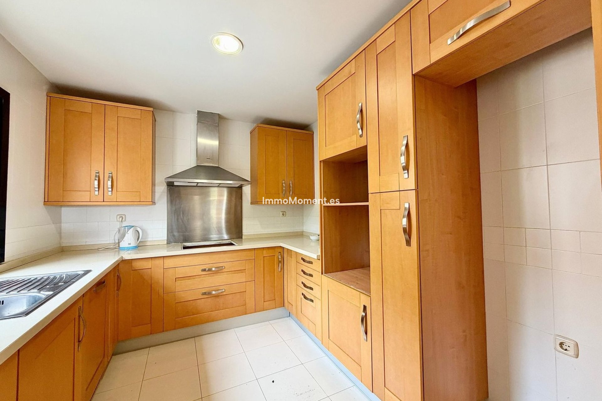 Resale - Apartment - Marbella - Puerto Banús